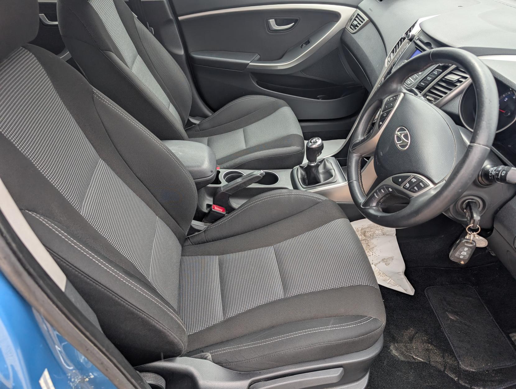 Hyundai i30 1.4 Active Hatchback 5dr Petrol Manual Euro 5 (100 ps)