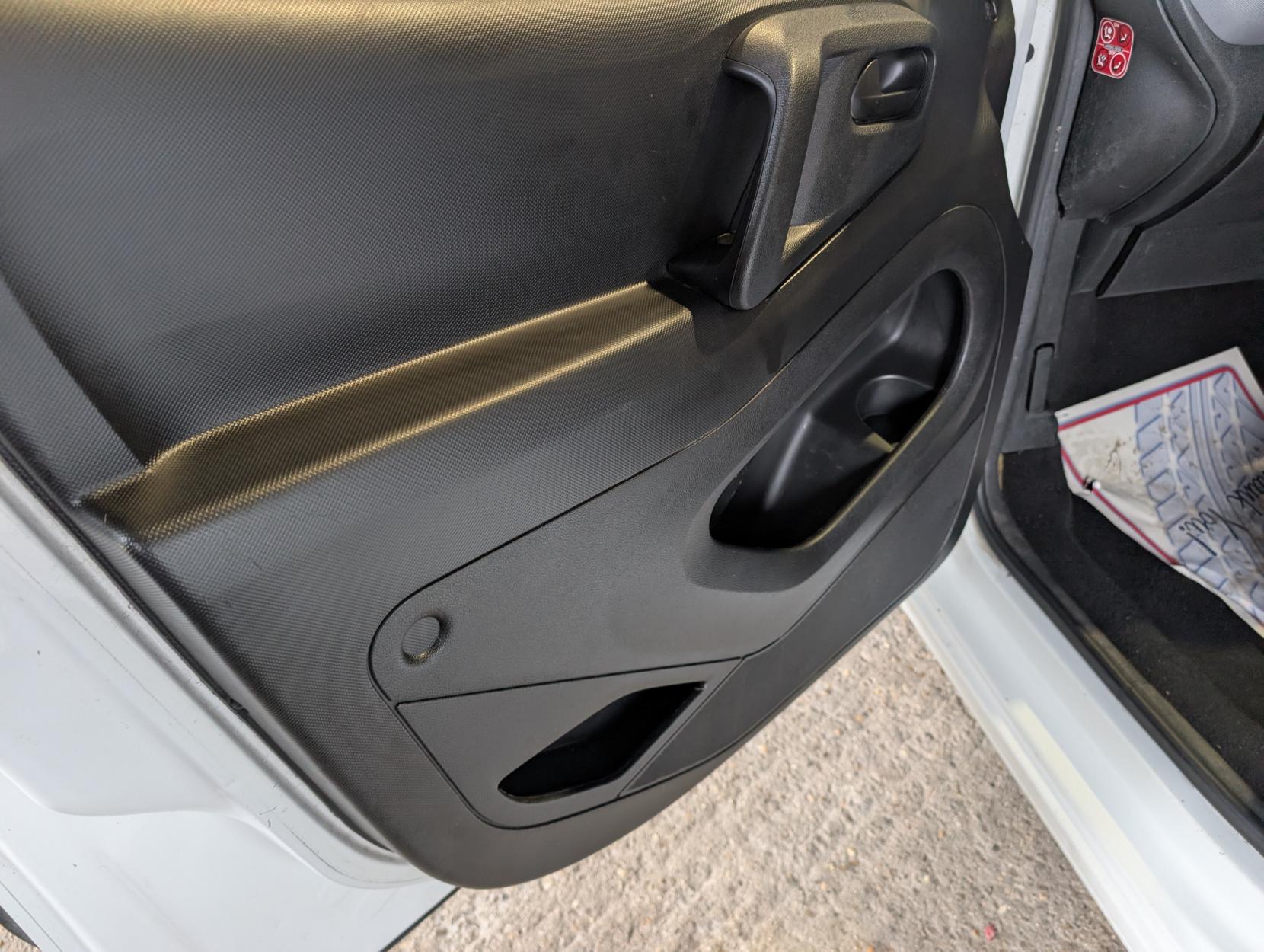 Citroen Berlingo 1.6 BlueHDi 625 LX Panel Van 5dr Diesel Manual L1 (s/s) (111 g/km, 100 bhp)