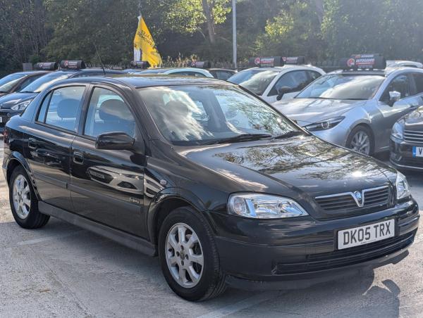 Vauxhall Astra 1.4i 16v Enjoy Hatchback 5dr Petrol Manual (167 g/km, 89 bhp)