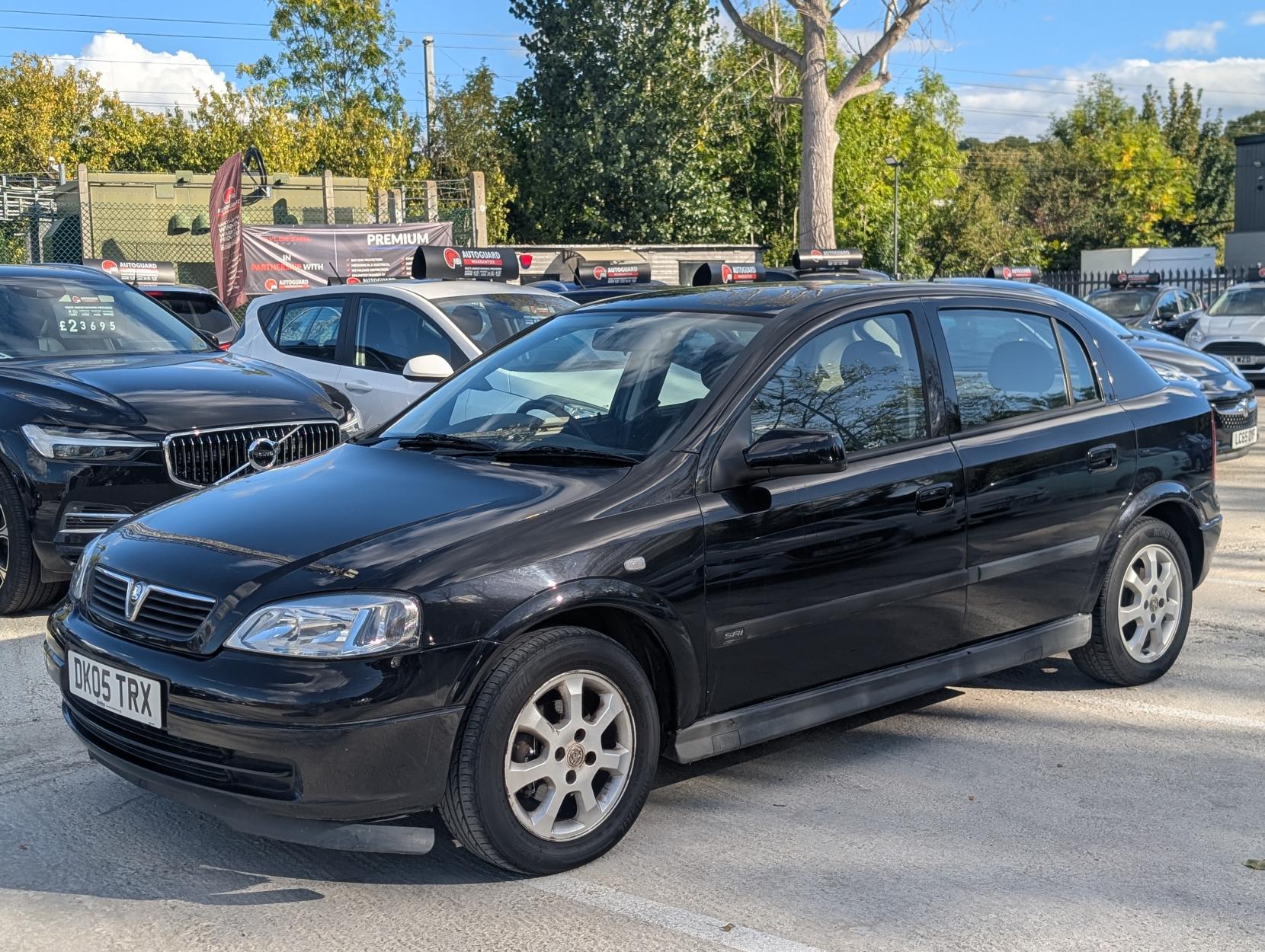 Vauxhall Astra 1.4i 16v Enjoy Hatchback 5dr Petrol Manual (167 g/km, 89 bhp)