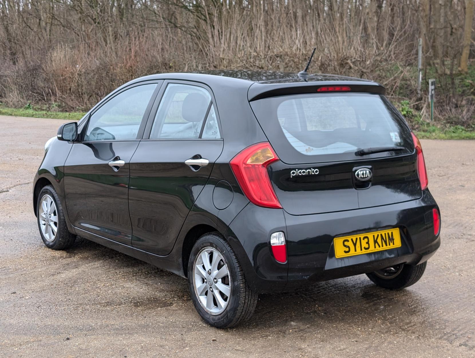 Kia Picanto 1.0 2 Hatchback 5dr Petrol Manual Euro 5 (68 bhp)