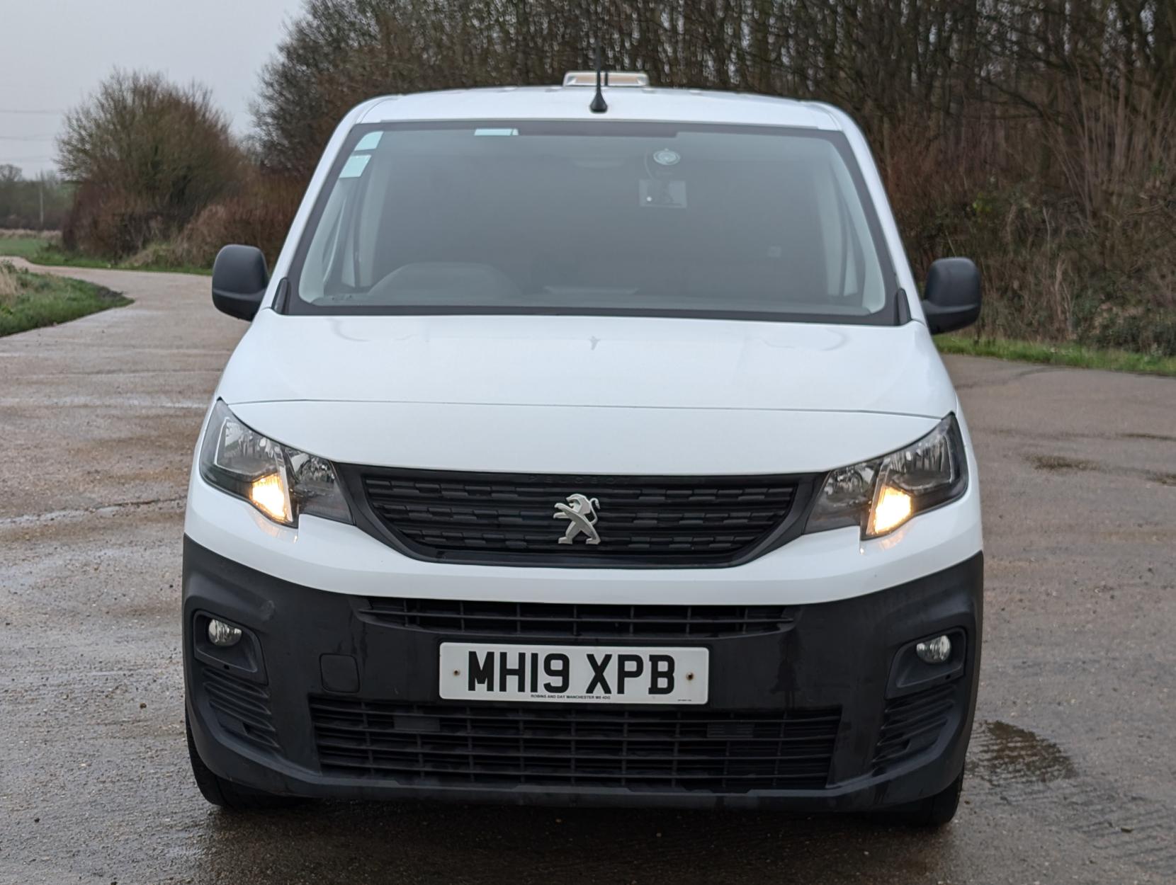 Peugeot Partner 1.6 BlueHDi 1000 Grip Standard Panel Van 5dr Diesel Manual SWB Euro 6 (s/s) (100 bhp)