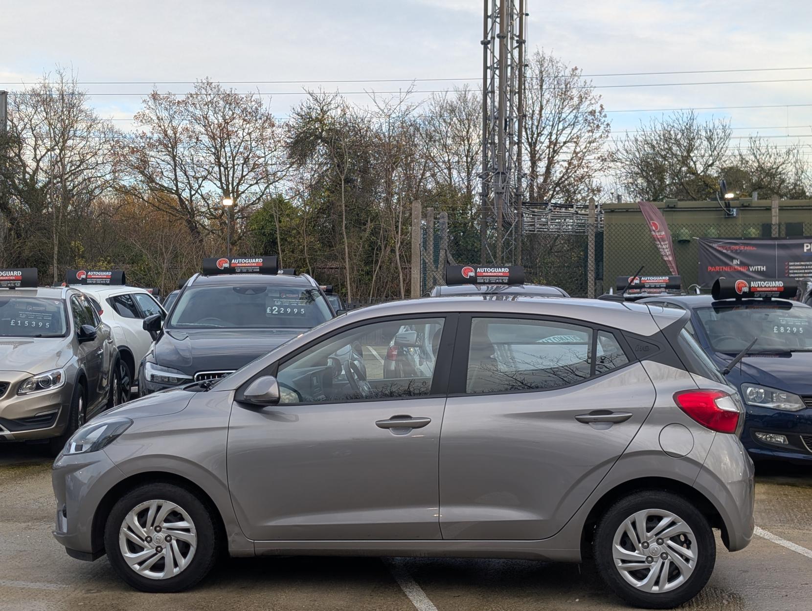 Hyundai i10 1.0 SE Hatchback 5dr Petrol Manual Euro 6 (s/s) (67 ps)