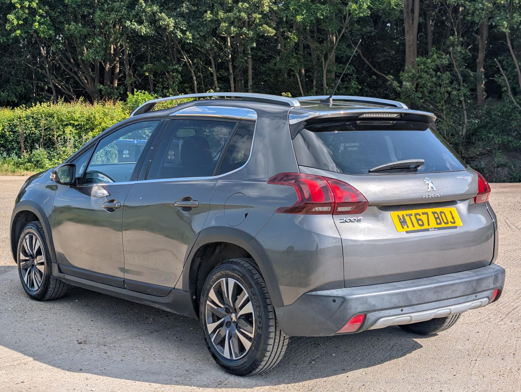 Peugeot 2008 1.2 PureTech Allure SUV 5dr Petrol Manual Euro 6 (82 ps)