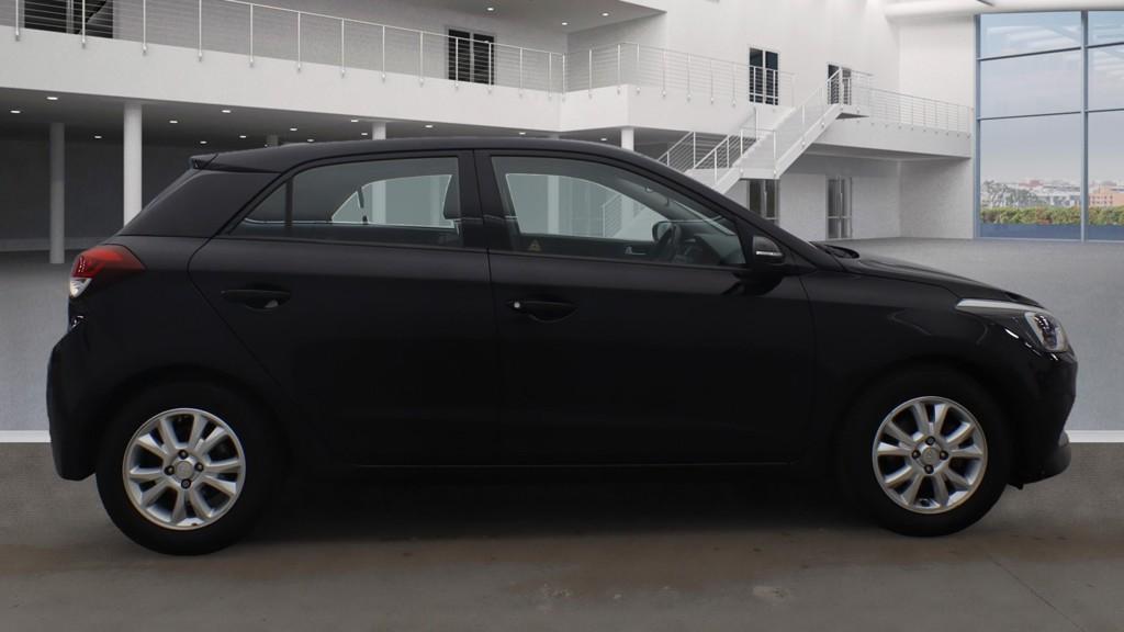 Hyundai i20 1.2 SE Hatchback 5dr Petrol Manual Euro 6 (84 ps)
