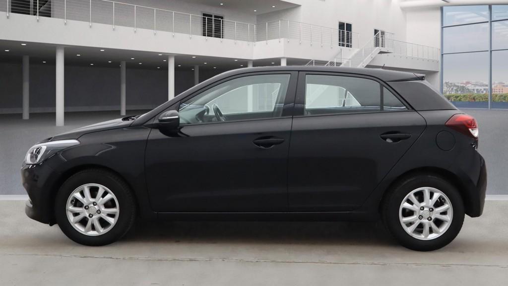 Hyundai i20 1.2 SE Hatchback 5dr Petrol Manual Euro 6 (84 ps)