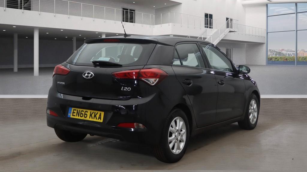 Hyundai i20 1.2 SE Hatchback 5dr Petrol Manual Euro 6 (84 ps)