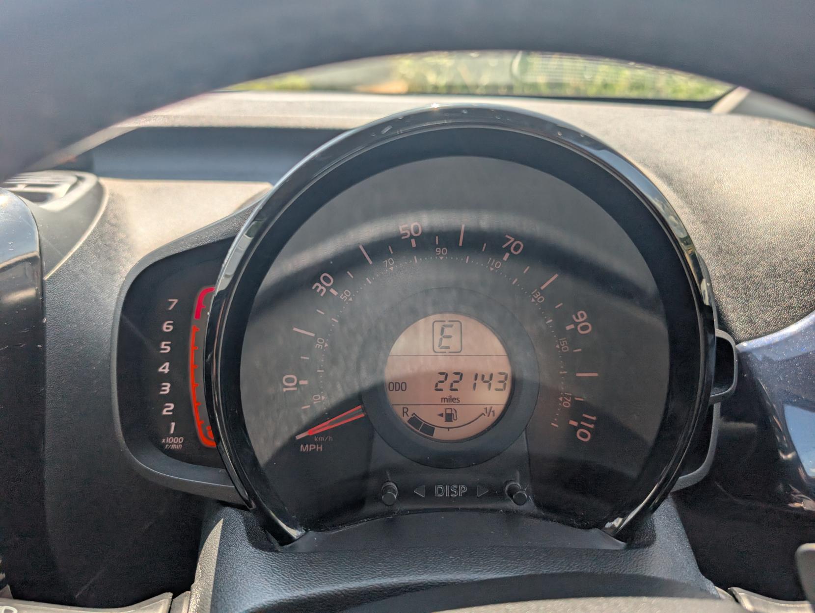 Toyota AYGO 1.0 VVT-i x-pression x-wave 5dr Petrol x-shift Euro 6 (Safety Sense) (68 ps)