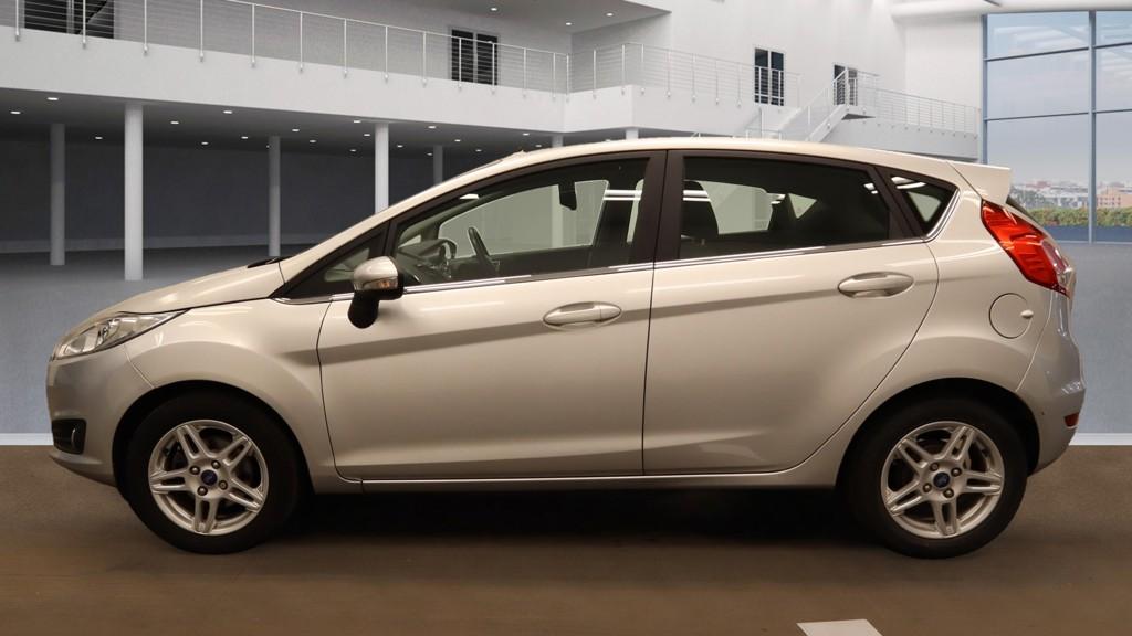 Ford Fiesta 1.6 Zetec Hatchback 5dr Petrol Powershift Euro 5 (105 ps)