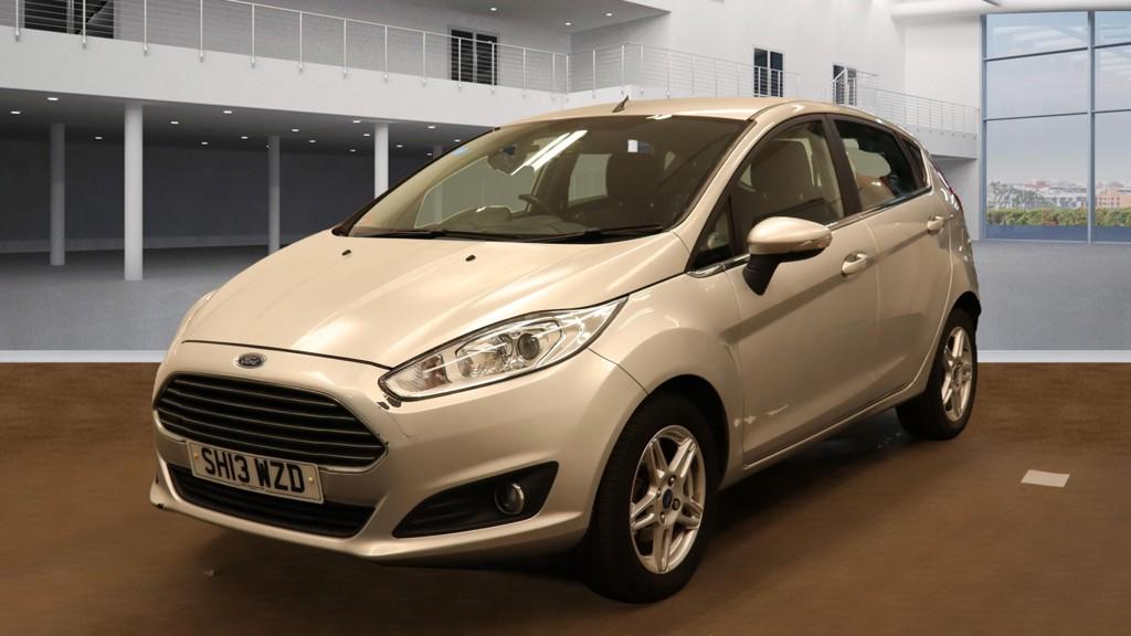 Ford Fiesta 1.6 Zetec Hatchback 5dr Petrol Powershift Euro 5 (105 ps)