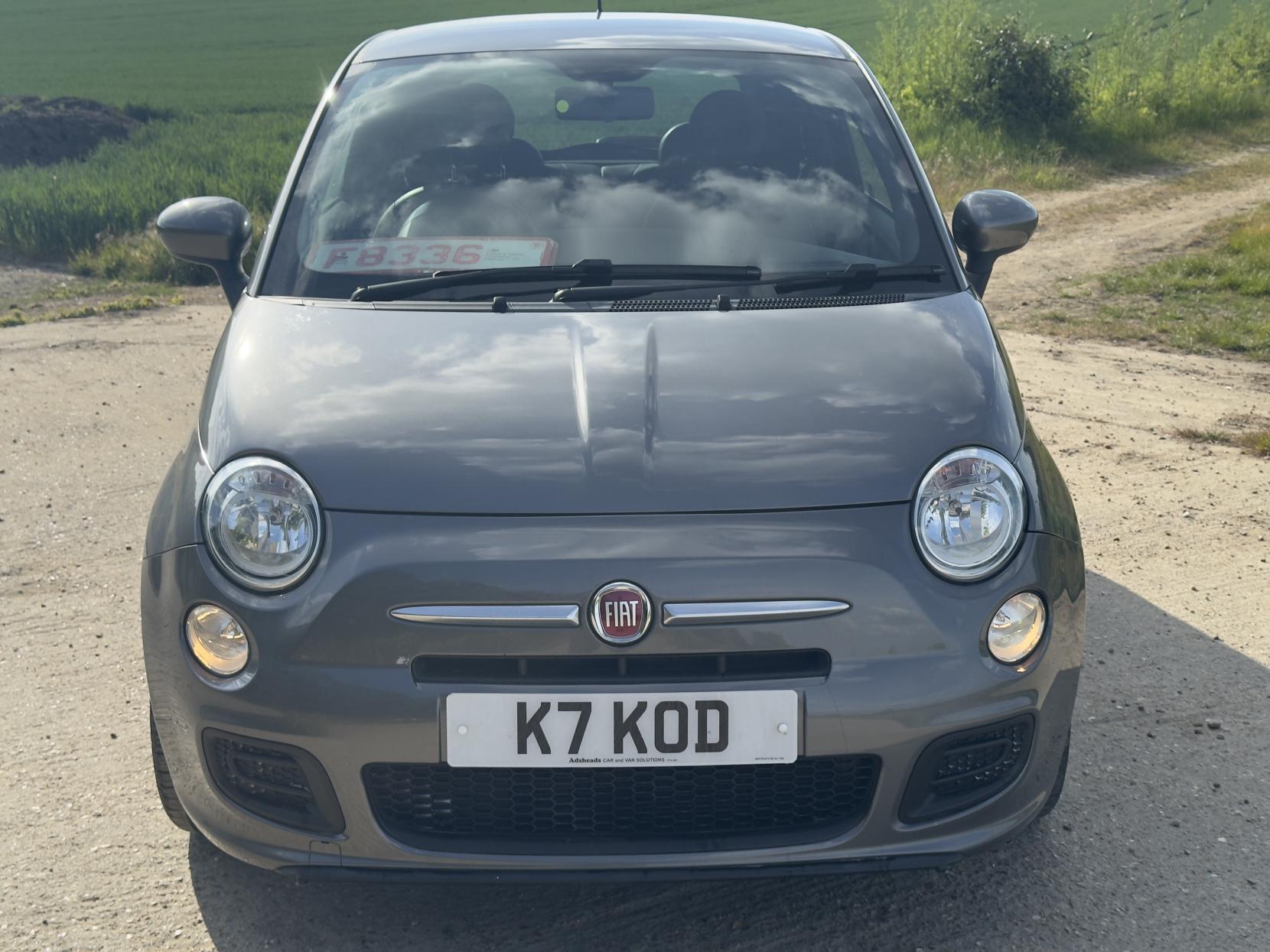Fiat 500 1.2 S Hatchback 3dr Petrol Dualogic Euro 5 (s/s) (69 bhp)