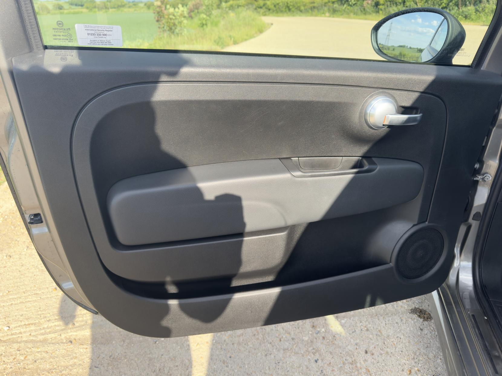 Fiat 500 1.2 S Hatchback 3dr Petrol Dualogic Euro 5 (s/s) (69 bhp)