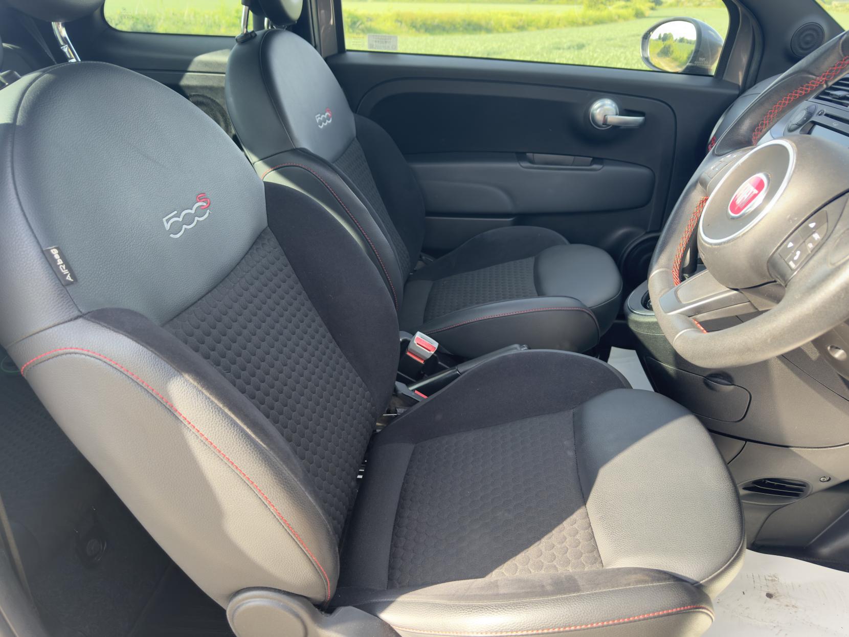 Fiat 500 1.2 S Hatchback 3dr Petrol Dualogic Euro 5 (s/s) (69 bhp)