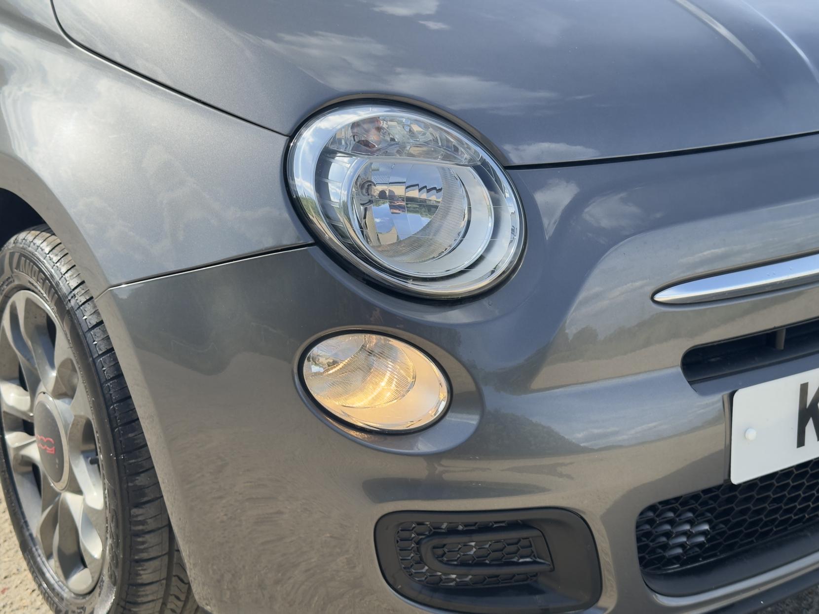 Fiat 500 1.2 S Hatchback 3dr Petrol Dualogic Euro 5 (s/s) (69 bhp)