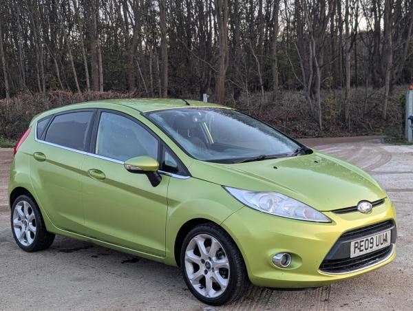 Ford Fiesta 1.25 Zetec Hatchback 5dr Petrol Manual (133 g/km, 81 bhp)