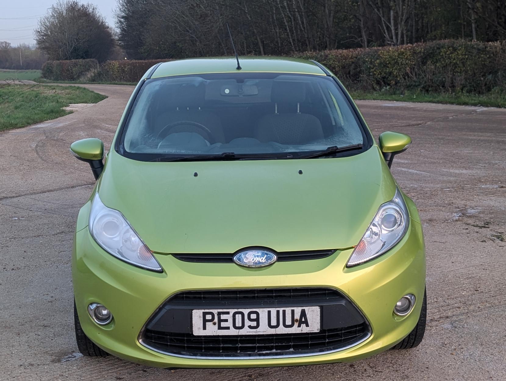 Ford Fiesta 1.25 Zetec Hatchback 5dr Petrol Manual (133 g/km, 81 bhp)
