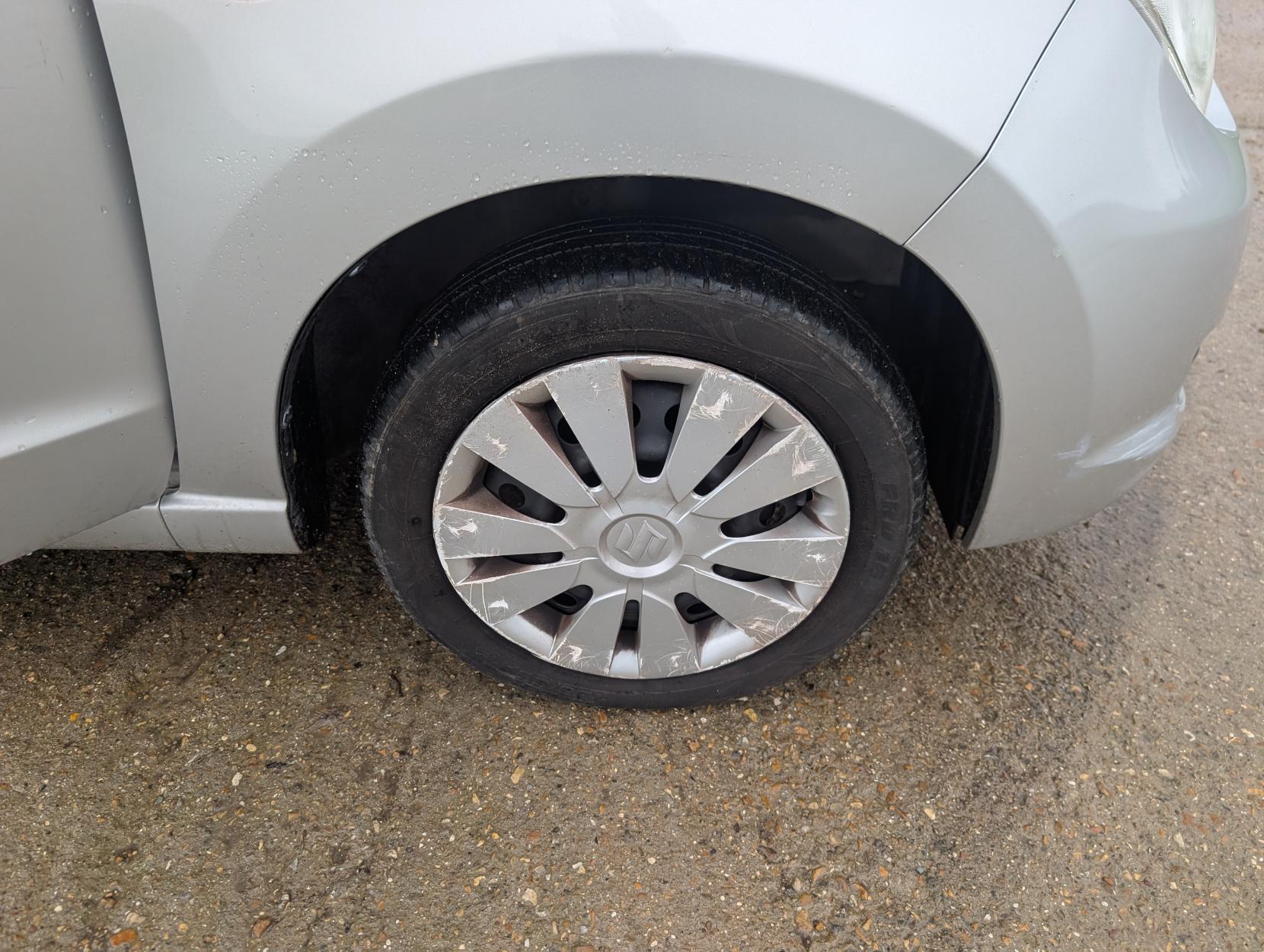 Suzuki Alto 1.0 12V SZ Hatchback 5dr Petrol Manual Euro 5 (68 ps)