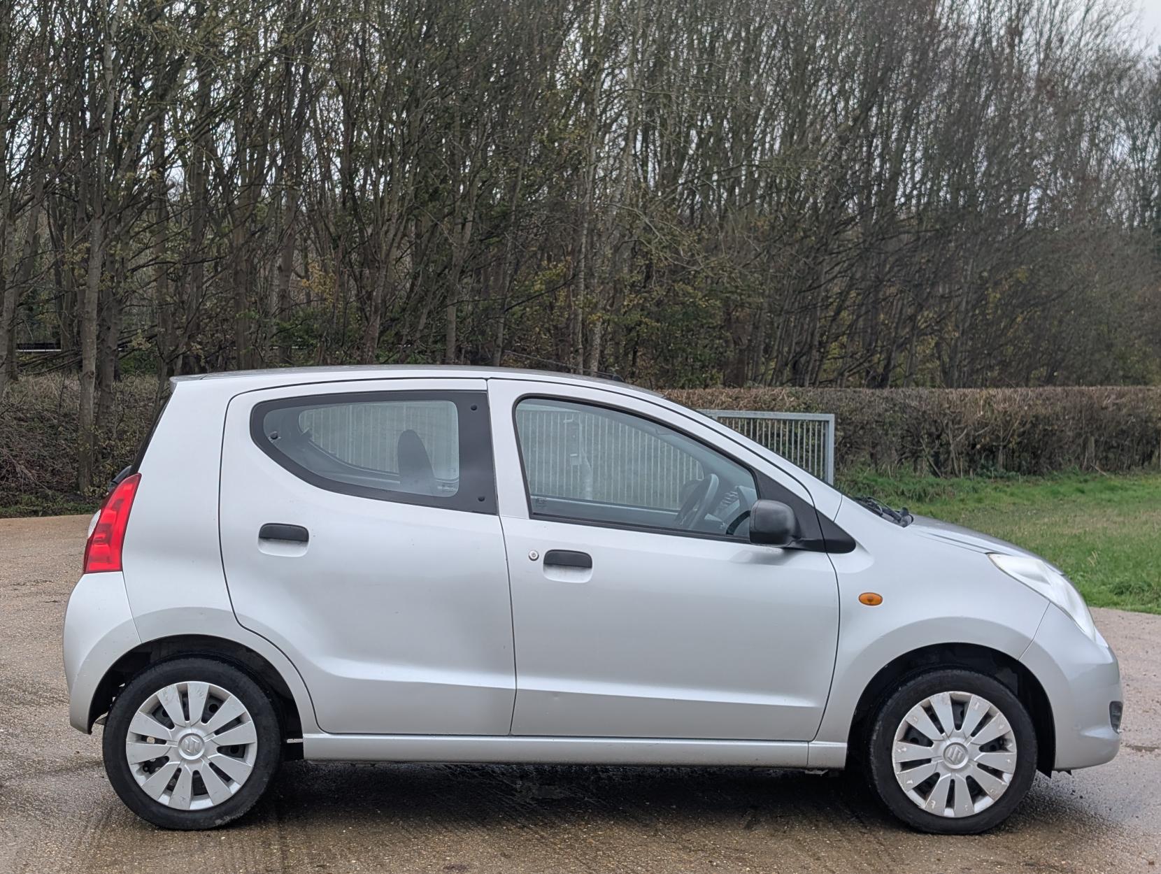 Suzuki Alto 1.0 12V SZ Hatchback 5dr Petrol Manual Euro 5 (68 ps)