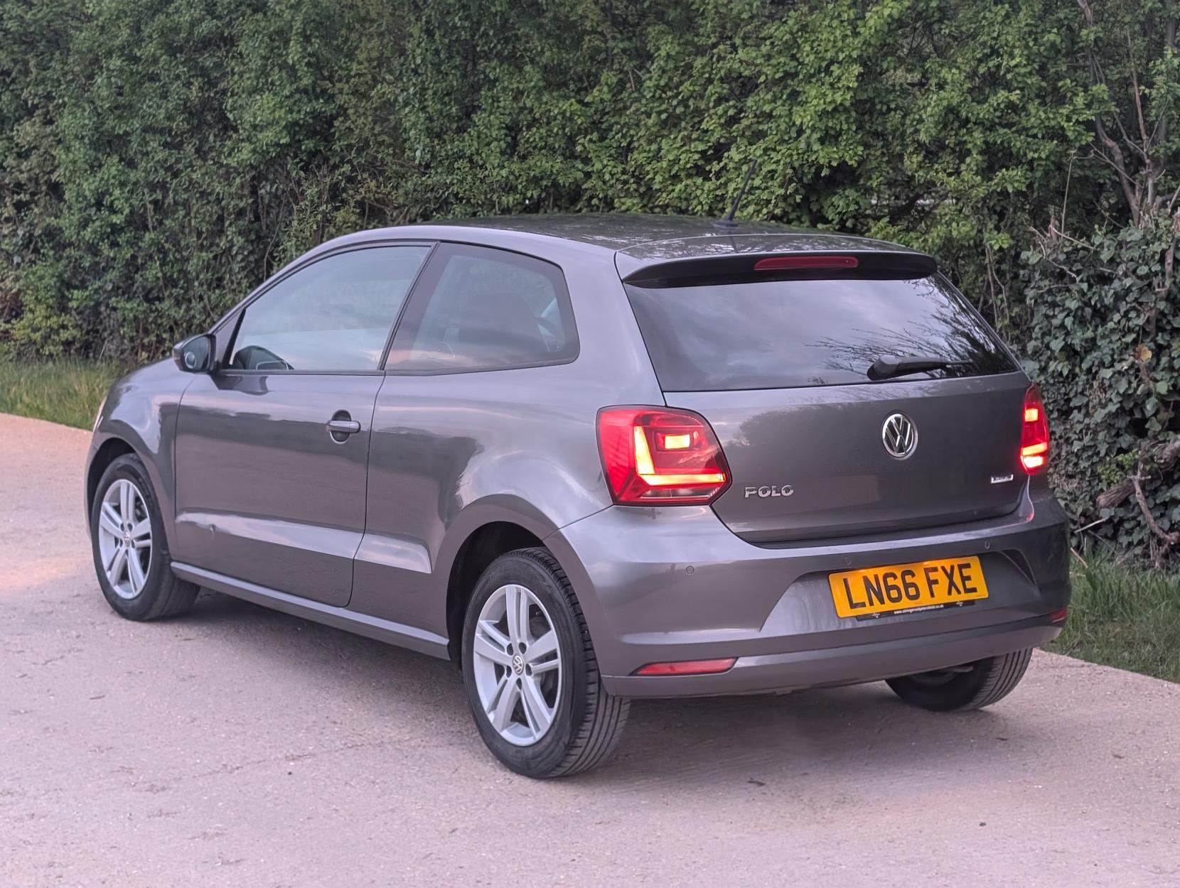 Volkswagen Polo 1.0 BlueMotion Tech Match Hatchback 3dr Petrol Manual Euro 6 (s/s) (75 ps)