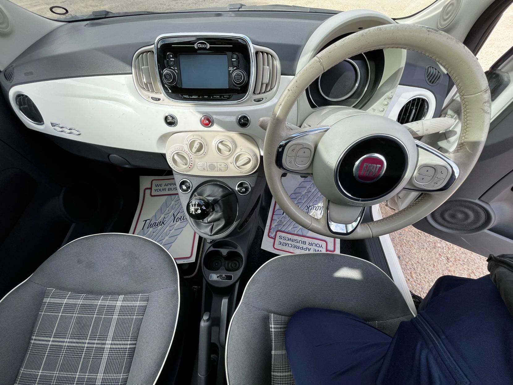 Fiat 500 1.2 Lounge Hatchback 3dr Petrol Manual Euro 6 (s/s) (69 bhp)