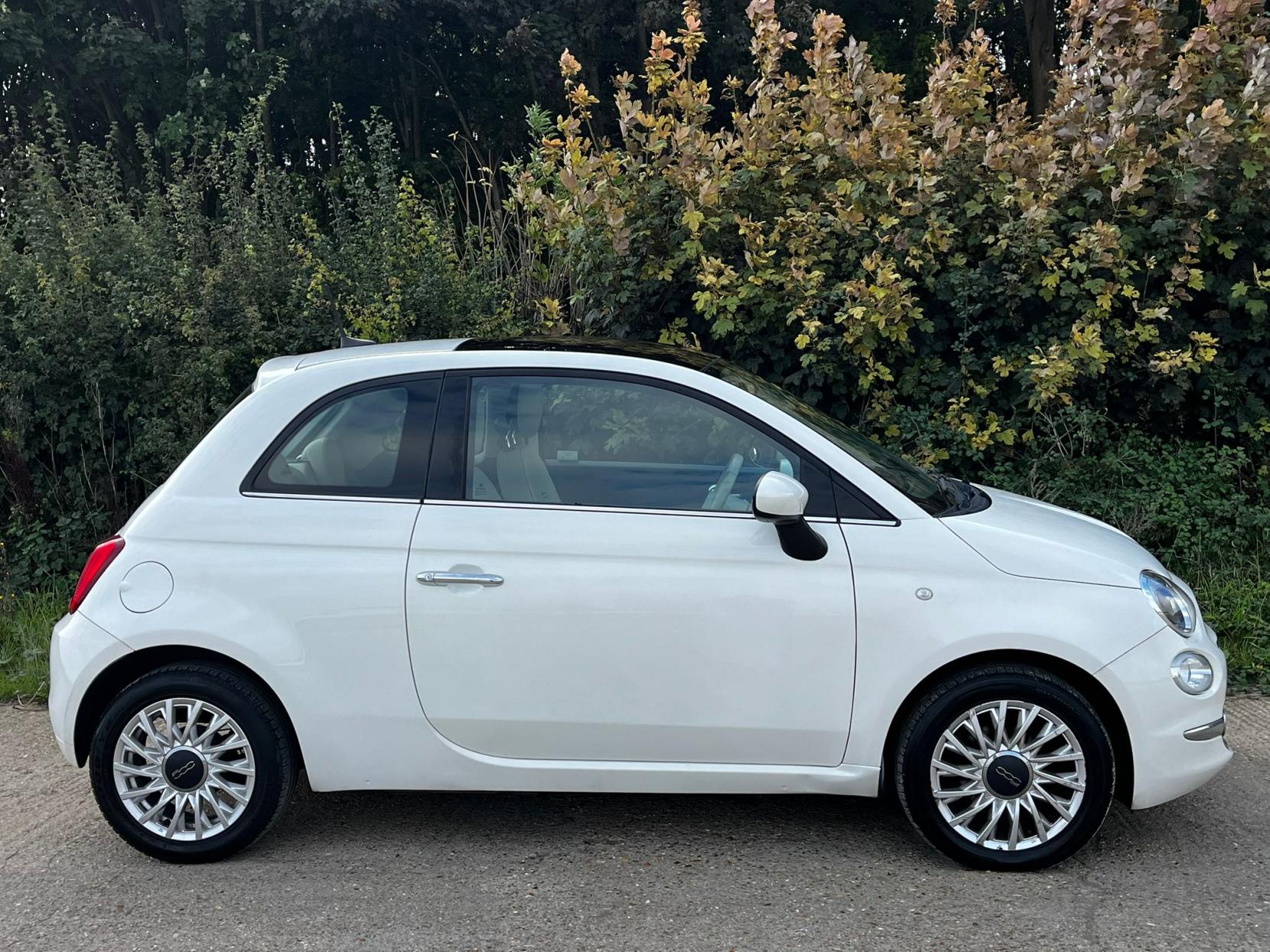 Fiat 500 1.2 Lounge Hatchback 3dr Petrol Manual Euro 6 (s/s) (69 bhp)