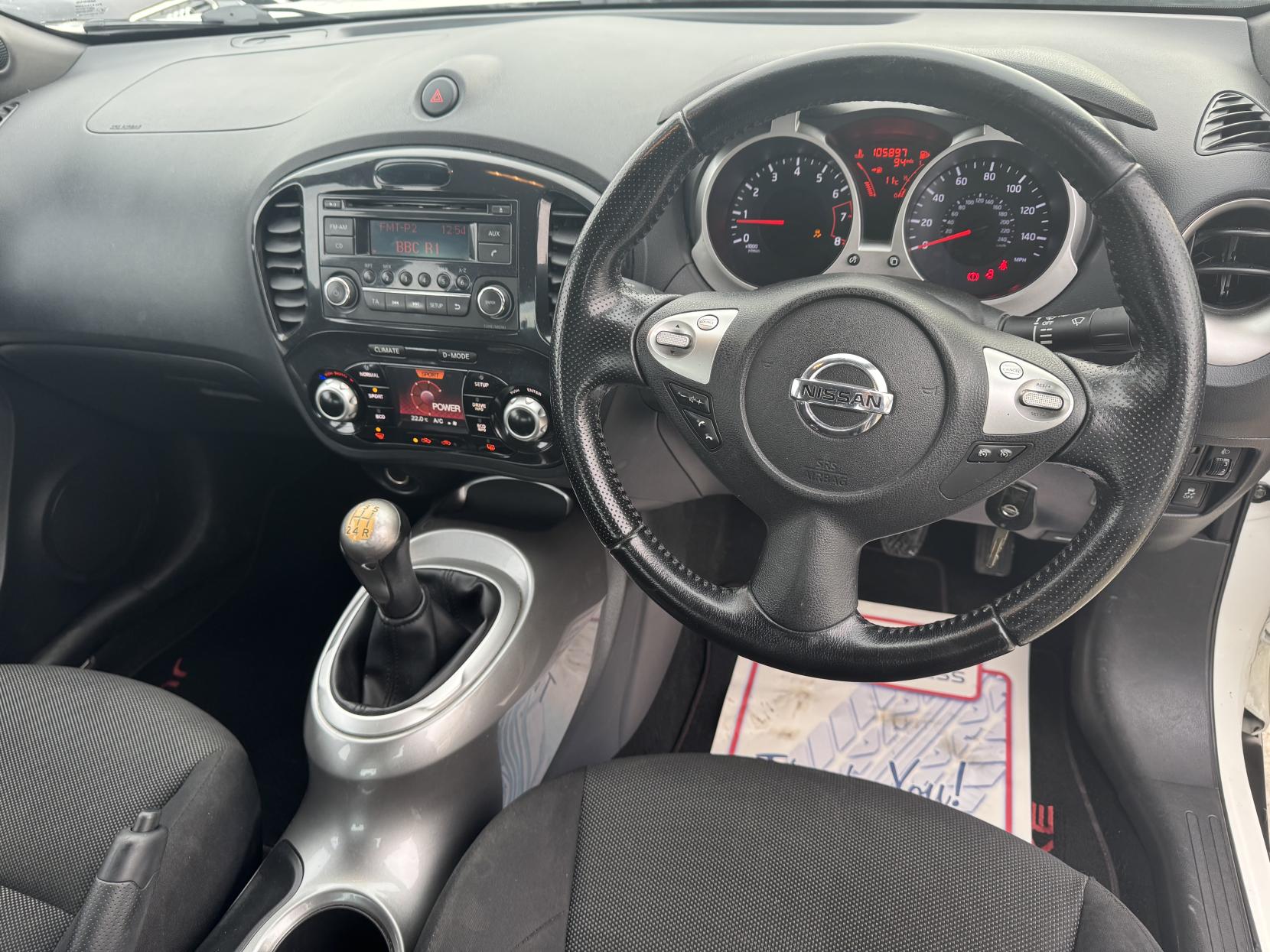 Nissan Juke 1.6 Acenta SUV 5dr Petrol Manual Euro 5 (s/s) (117 ps)