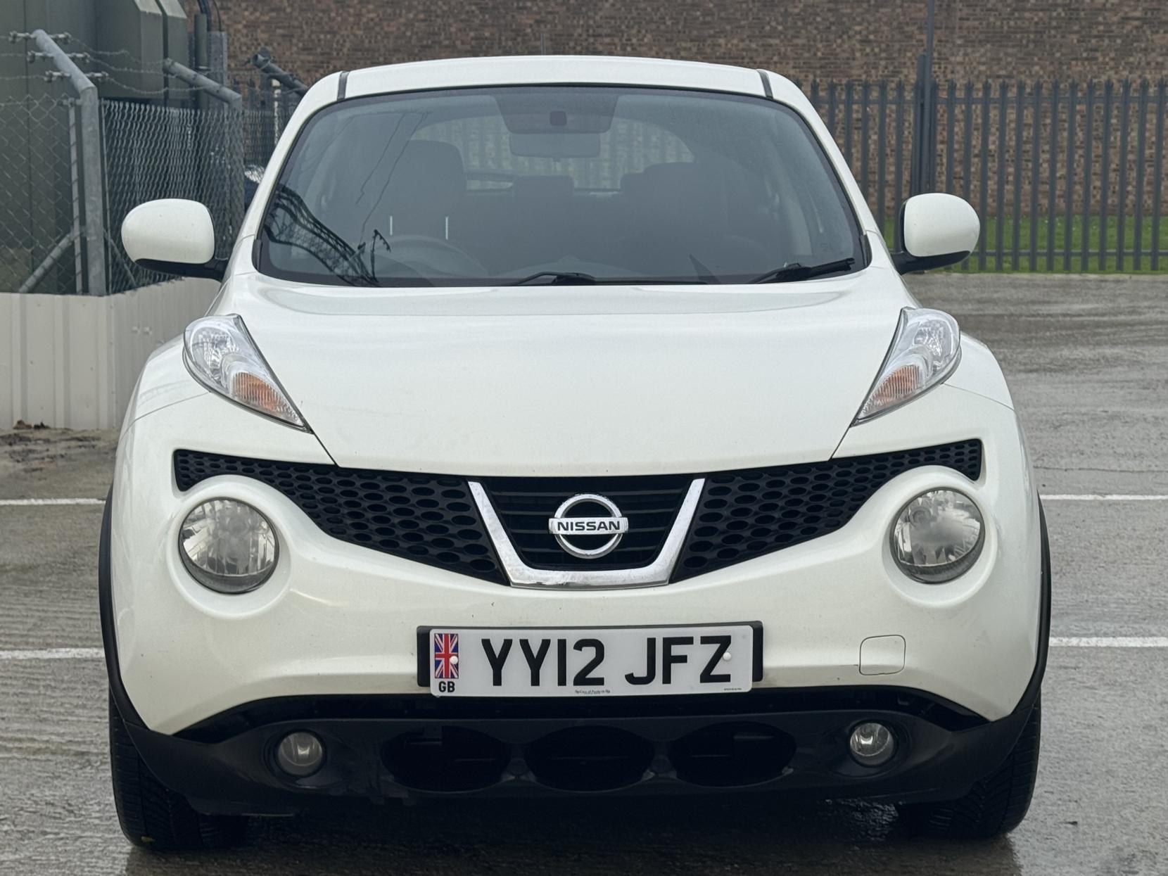 Nissan Juke 1.6 Acenta SUV 5dr Petrol Manual Euro 5 (s/s) (117 ps)