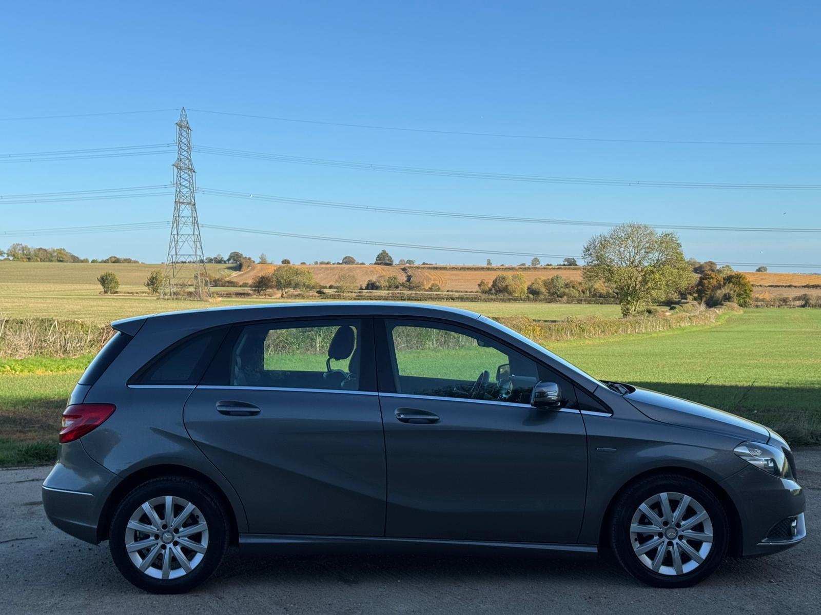 Mercedes-Benz B Class 1.6 B180 BlueEfficiency SE MPV 5dr Petrol 7G-DCT Euro 5 (s/s) (122 ps)