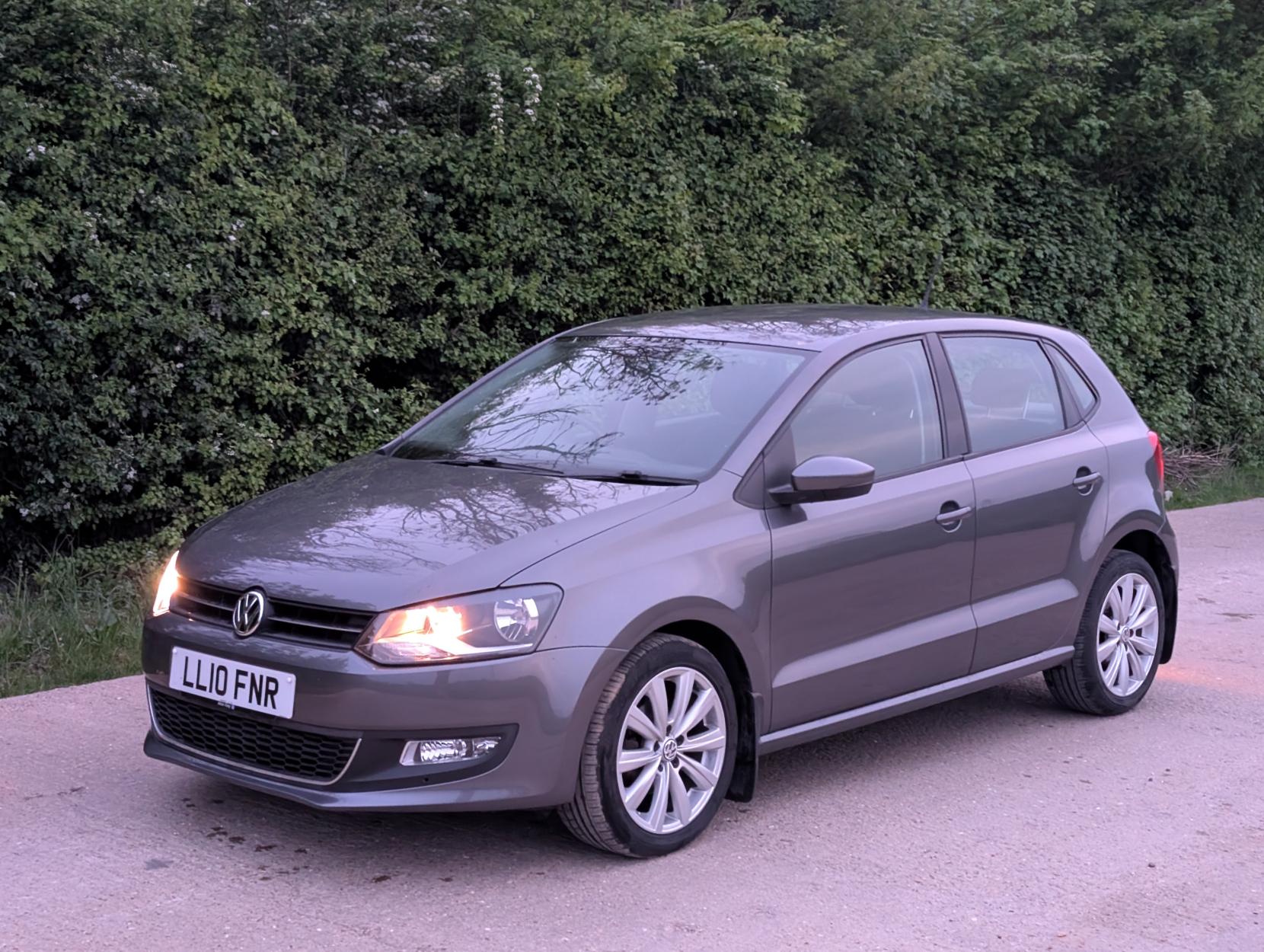 Volkswagen Polo 1.4 SEL Hatchback 5dr Petrol DSG Euro 5 (85 ps)