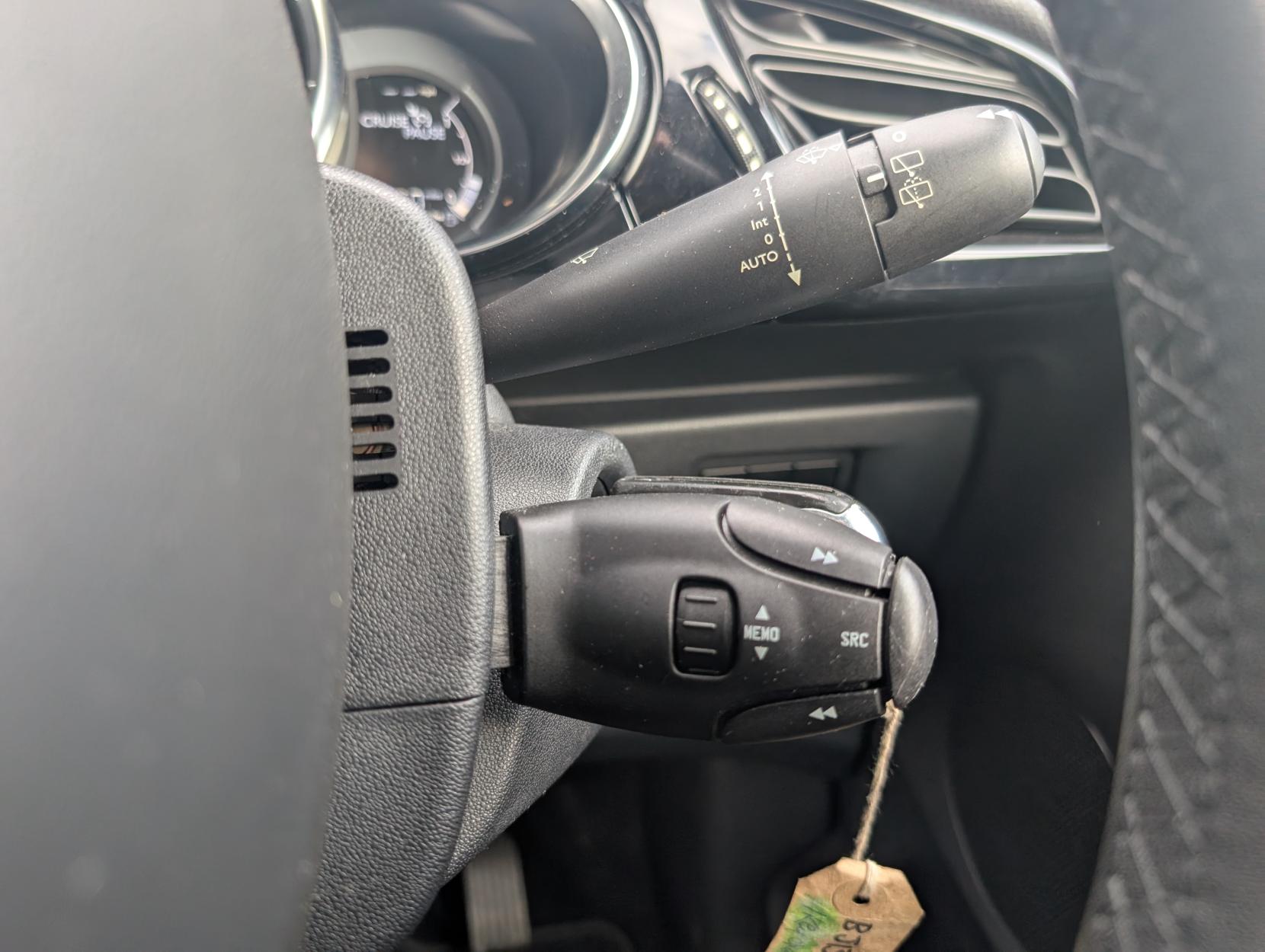 Citroen DS3 1.6 VTi DStyle Plus Hatchback 3dr Petrol Manual Euro 5 (120 ps)