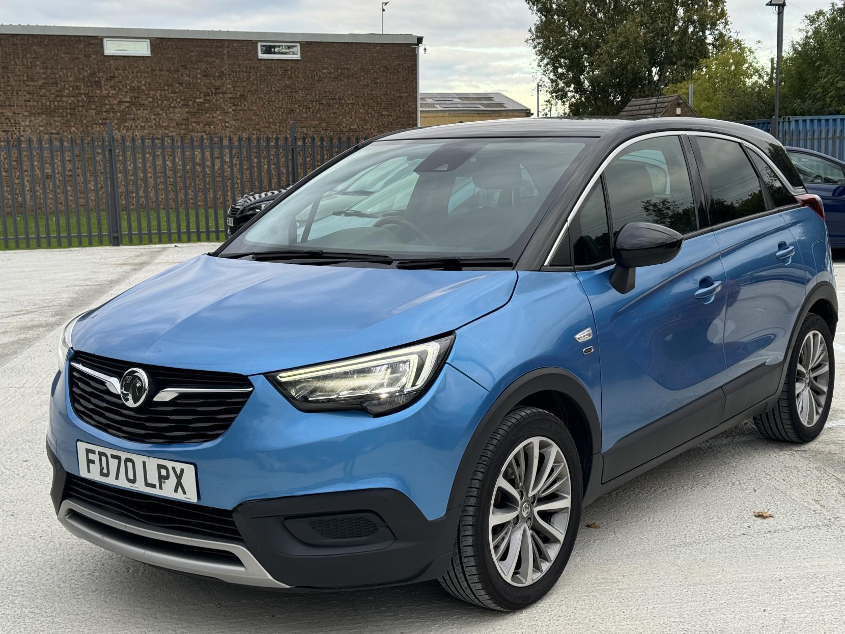 Vauxhall Crossland X 1.2 Griffin SUV 5dr Petrol Manual Euro 6 (s/s) (83 ps)