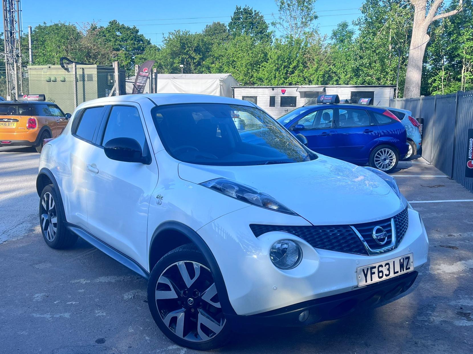Nissan Juke 1.6 n-tec SUV 5dr Petrol CVT Euro 5 (117 ps)