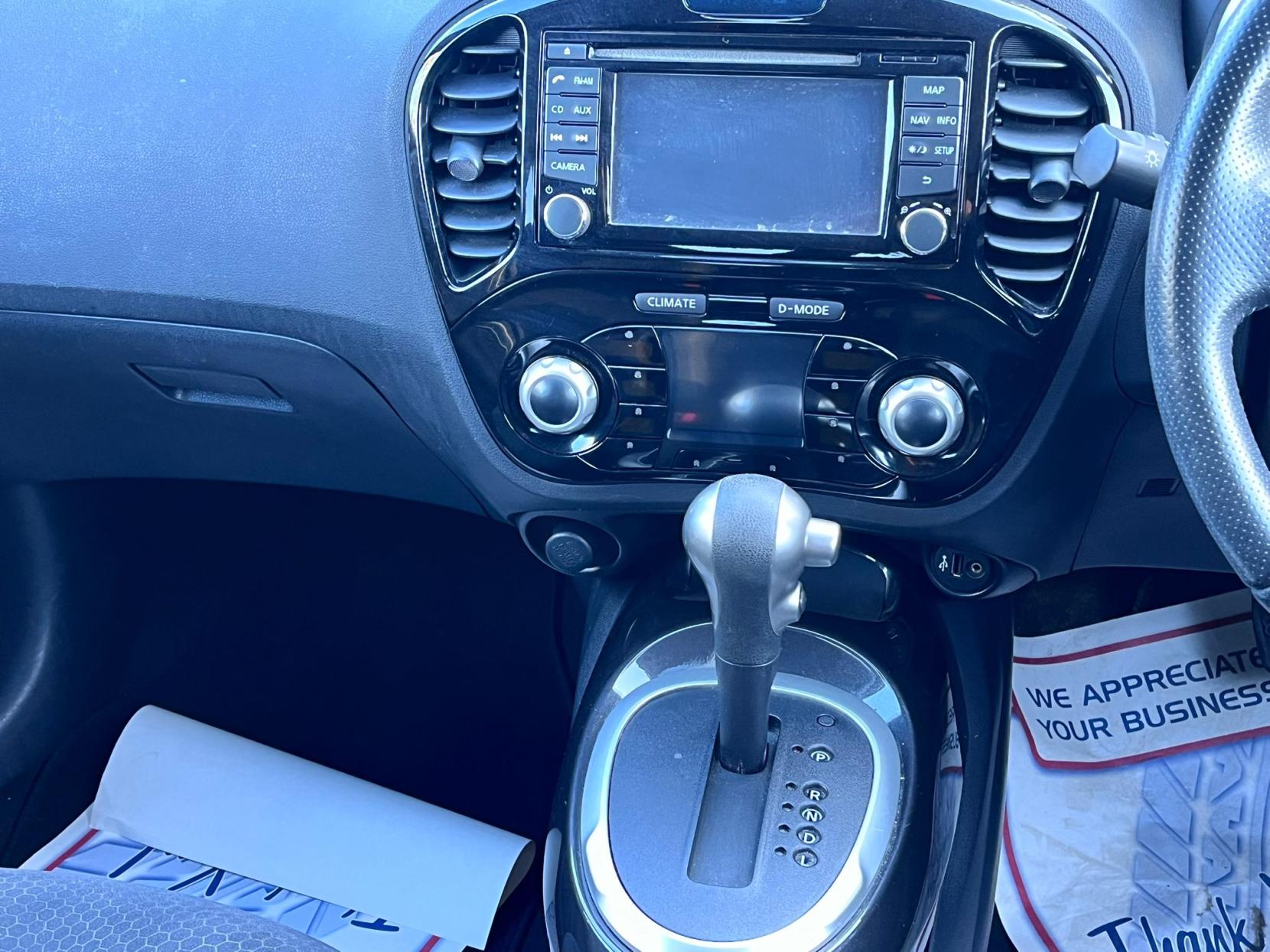 Nissan Juke 1.6 n-tec SUV 5dr Petrol CVT Euro 5 (117 ps)