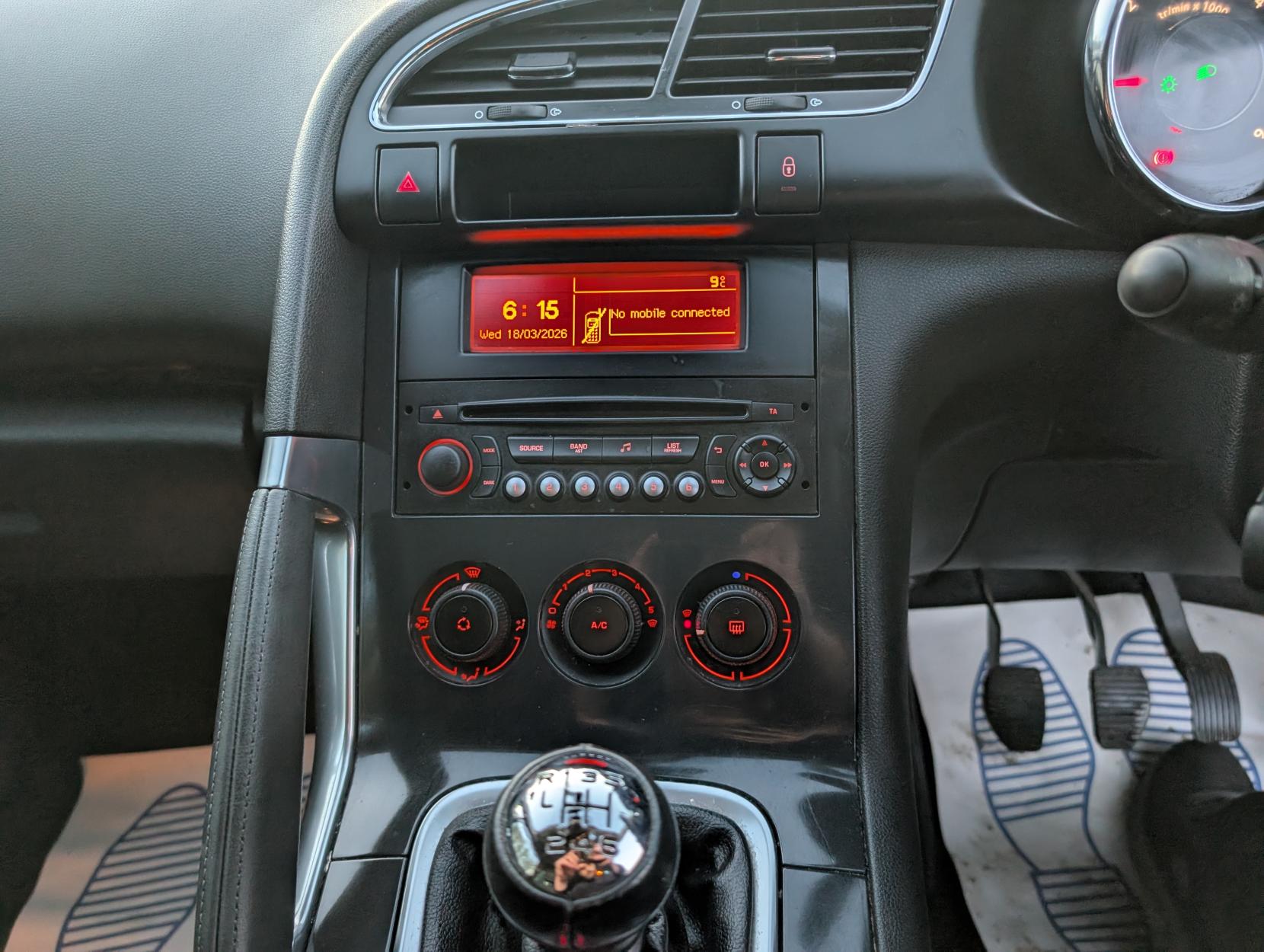 Peugeot 3008 1.6 HDi Active SUV 5dr Diesel Manual Euro 5 (115 ps)