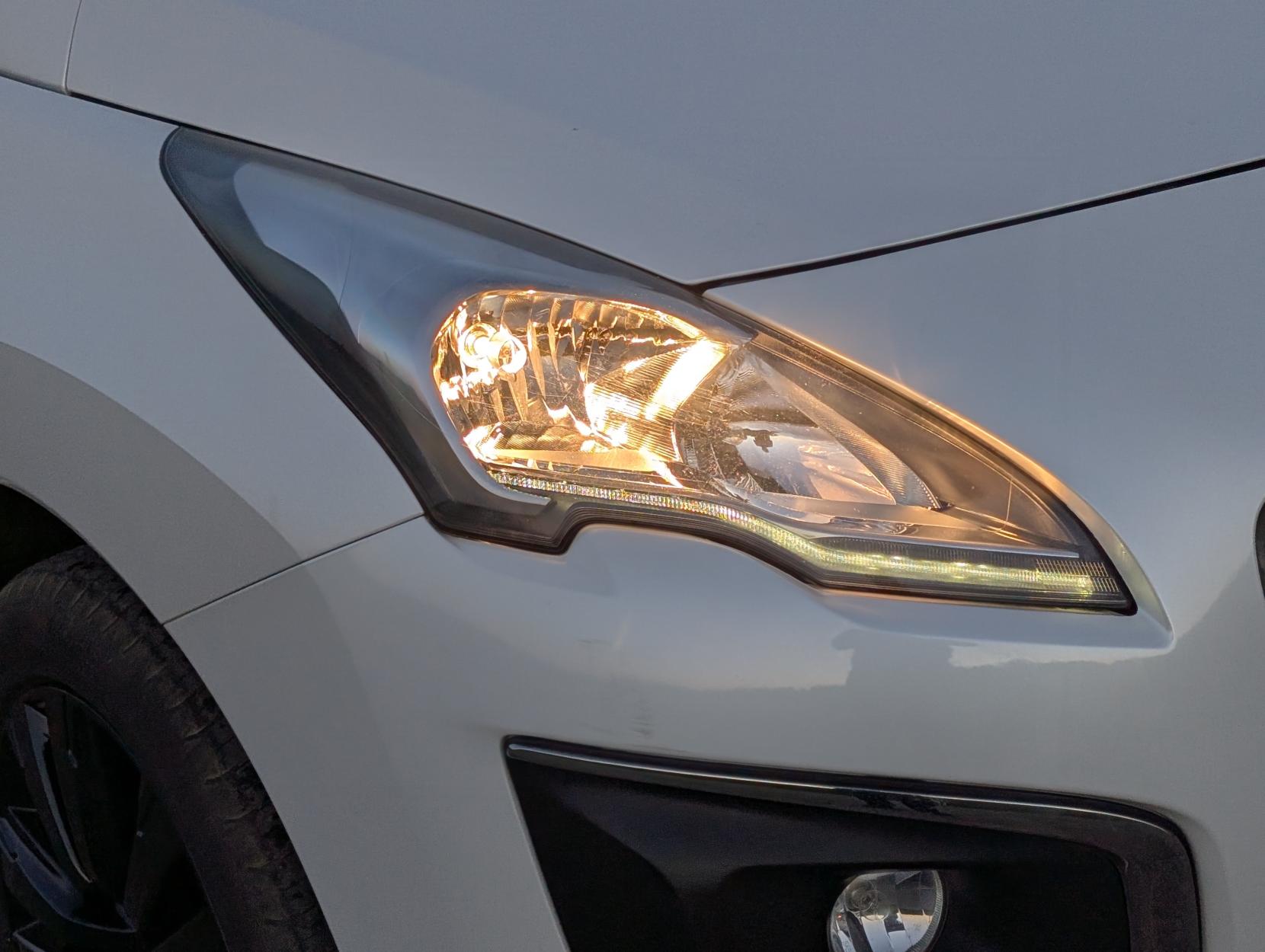 Peugeot 3008 1.6 HDi Active SUV 5dr Diesel Manual Euro 5 (115 ps)