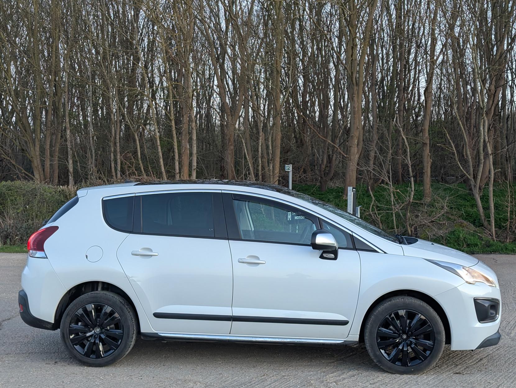 Peugeot 3008 1.6 HDi Active SUV 5dr Diesel Manual Euro 5 (115 ps)