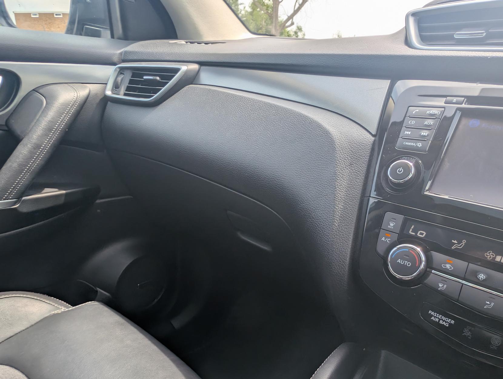 Nissan Qashqai 1.5 dCi Tekna SUV 5dr Diesel Manual Euro 6 (s/s) (110 ps)