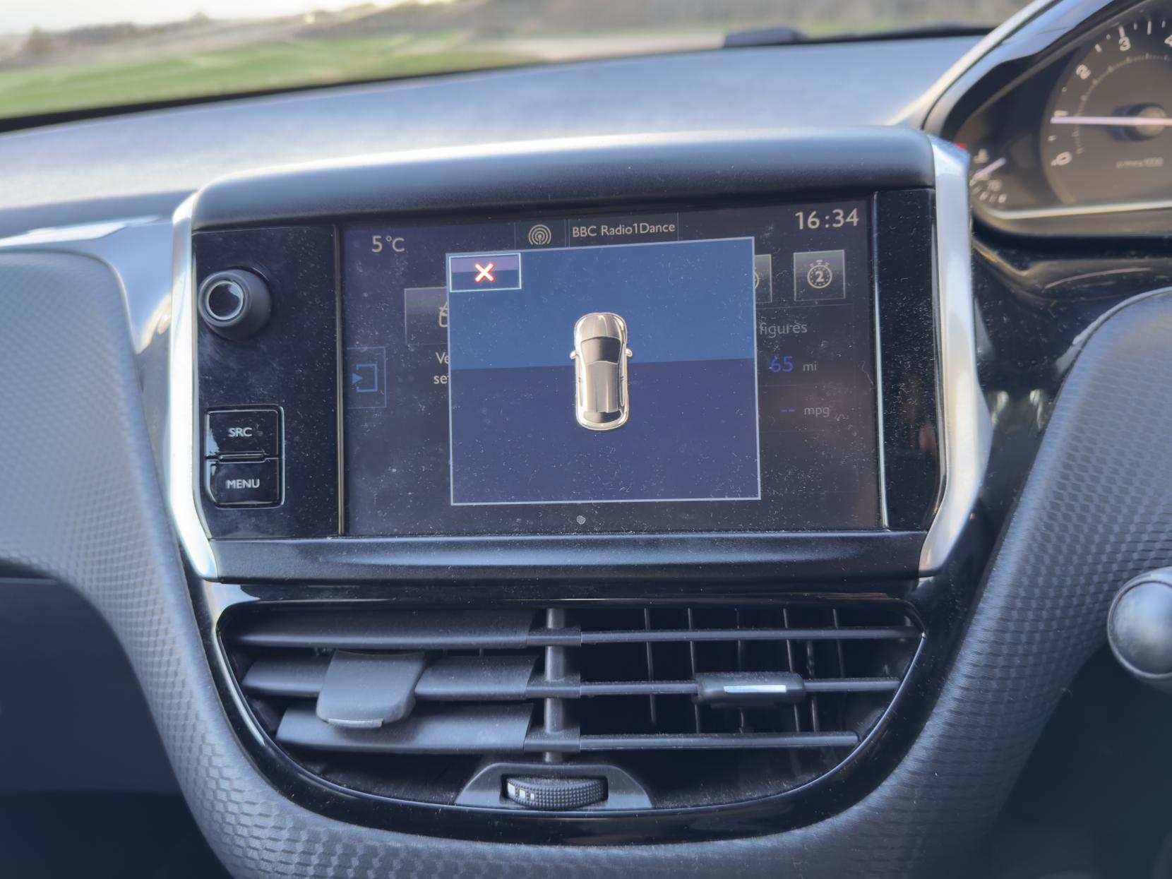 Peugeot 208 1.2 PureTech Allure Hatchback 5dr Petrol Manual Euro 6 (82 ps)