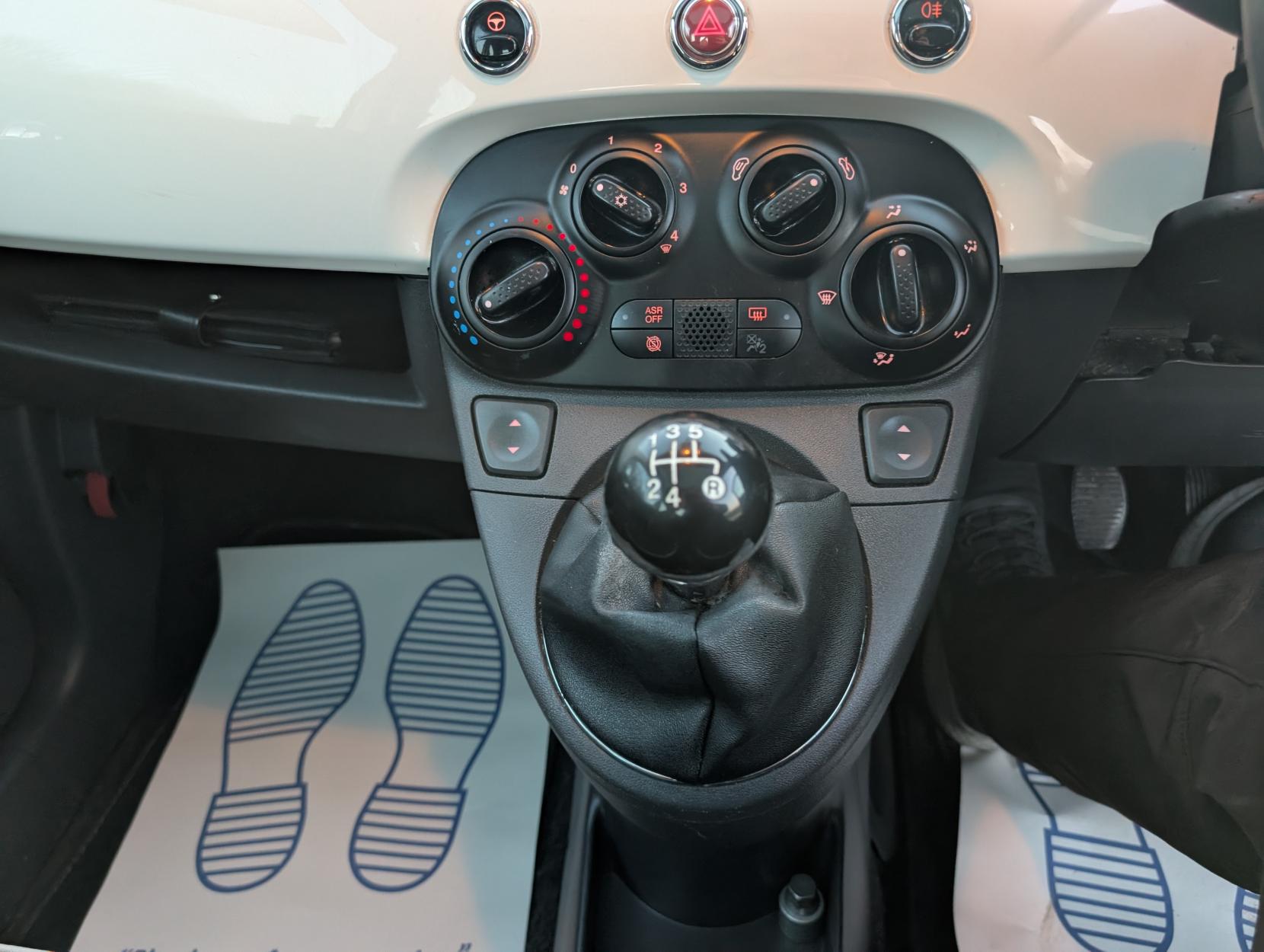 Fiat 500 1.2 Lounge Hatchback 3dr Petrol Manual Euro 6 (s/s) (69 bhp)