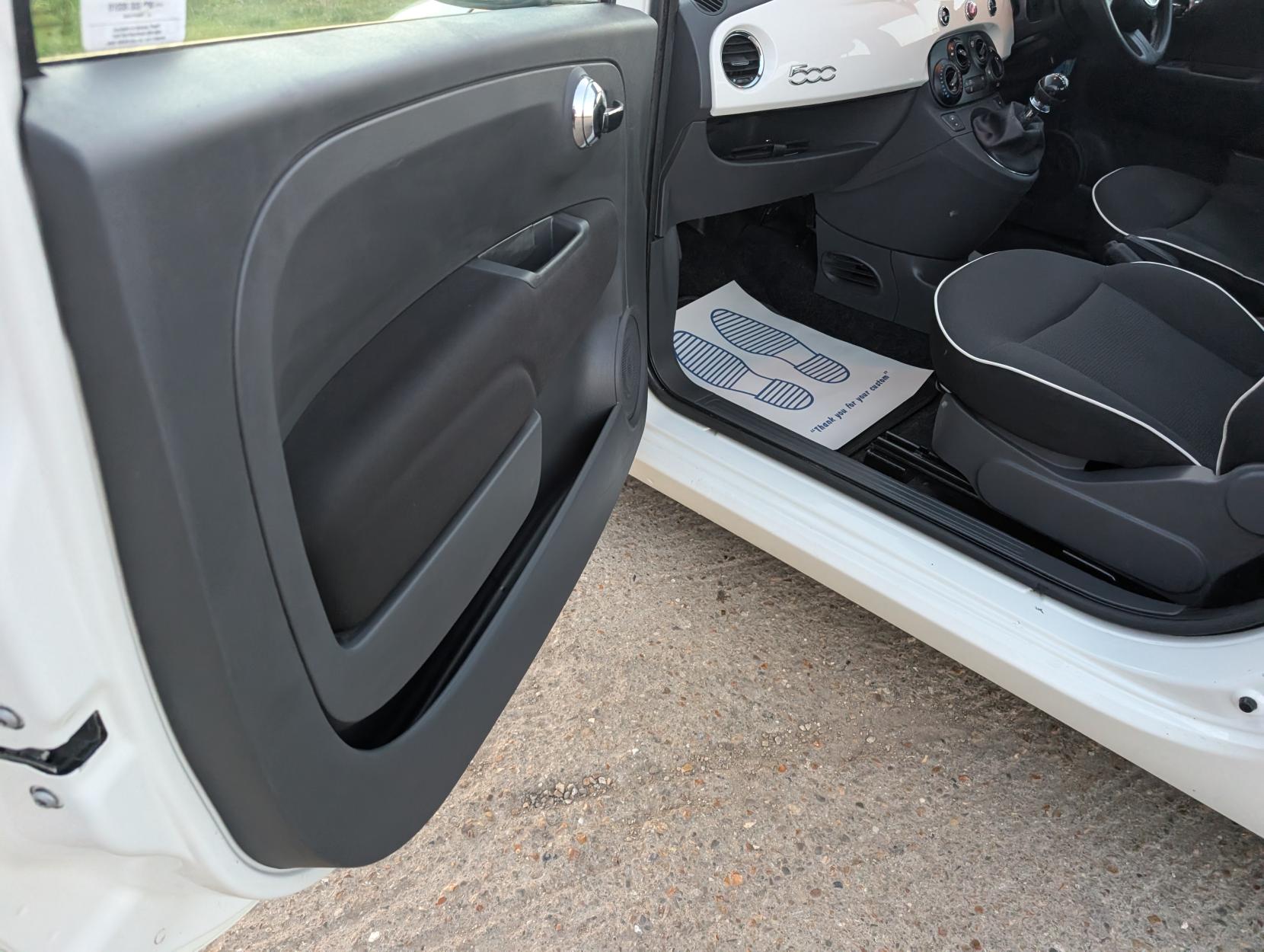 Fiat 500 1.2 Lounge Hatchback 3dr Petrol Manual Euro 6 (s/s) (69 bhp)