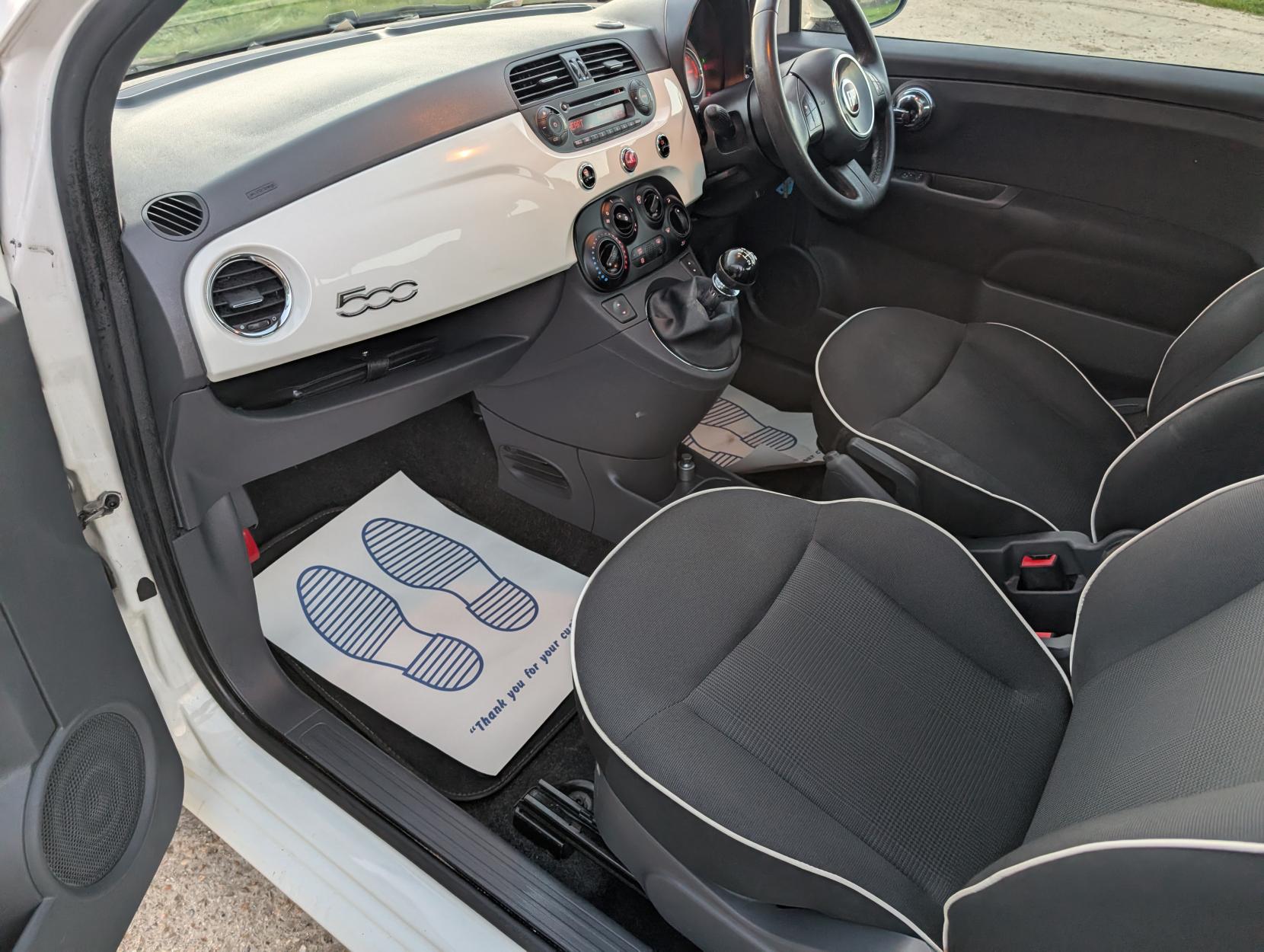 Fiat 500 1.2 Lounge Hatchback 3dr Petrol Manual Euro 6 (s/s) (69 bhp)