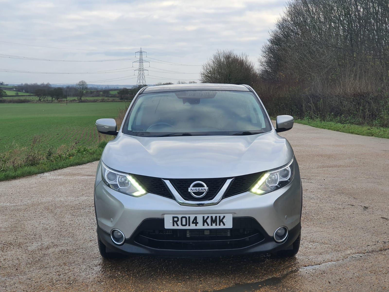 Nissan Qashqai 1.6 dCi Acenta Premium SUV 5dr Diesel XTRON 2WD Euro 5 (s/s) (130 ps)