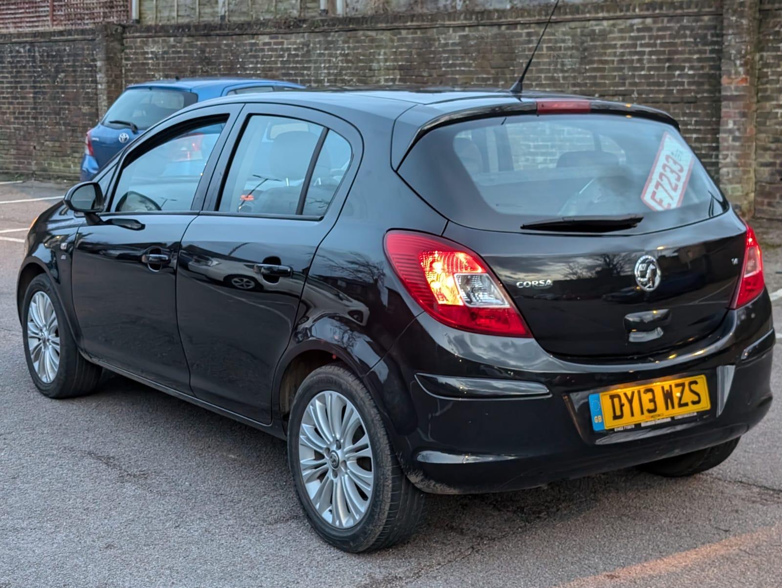 Vauxhall Corsa 1.4 16V SE Hatchback 5dr Petrol Manual Wide Ratio Euro 5 (100 ps)