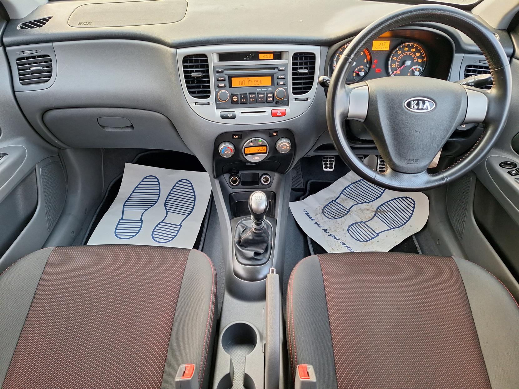 Kia Rio 1.5 CRDi Sport Hatchback 5dr Diesel Manual (119 g/km, 108 bhp)