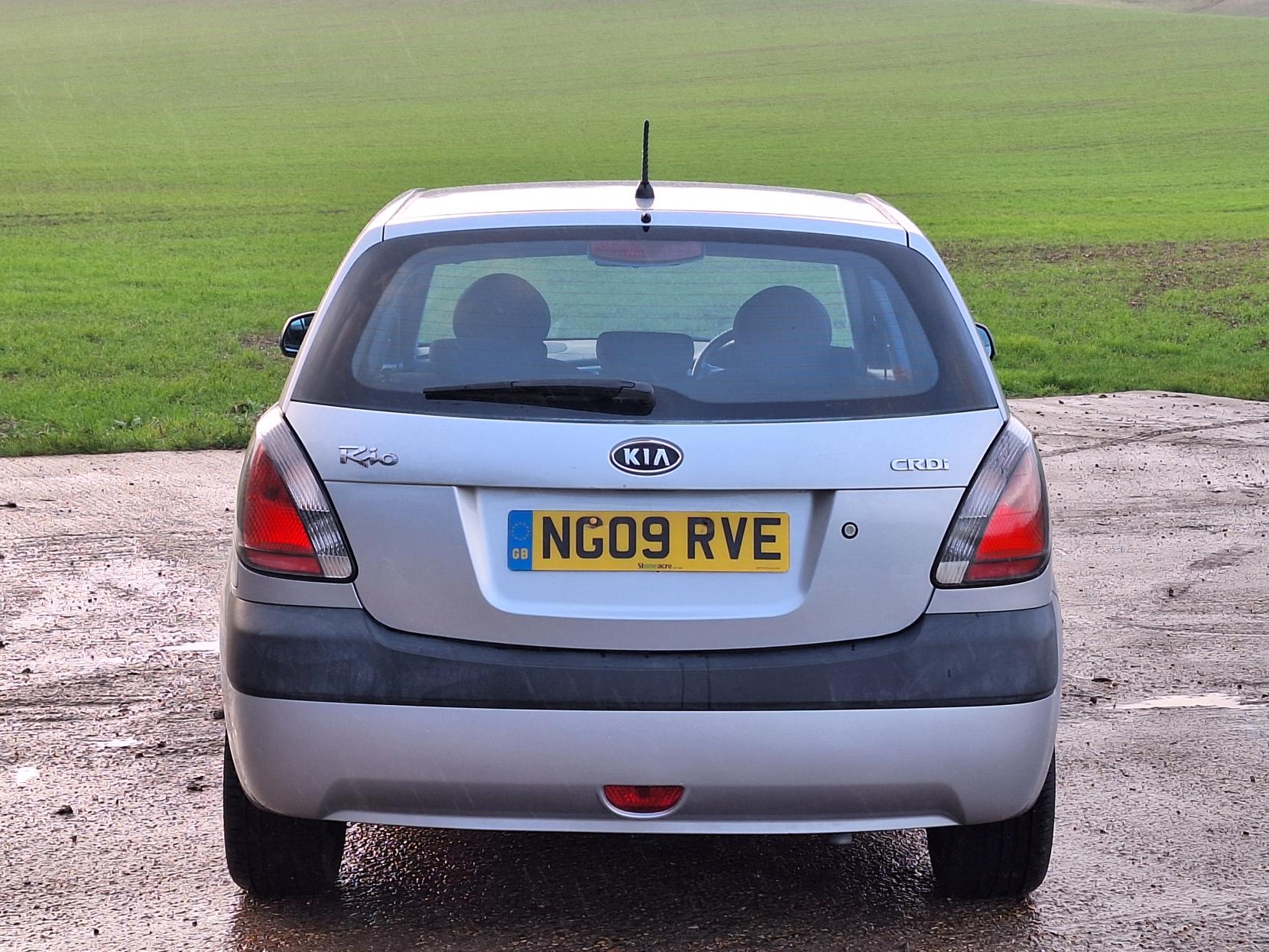 Kia Rio 1.5 CRDi Sport Hatchback 5dr Diesel Manual (119 g/km, 108 bhp)