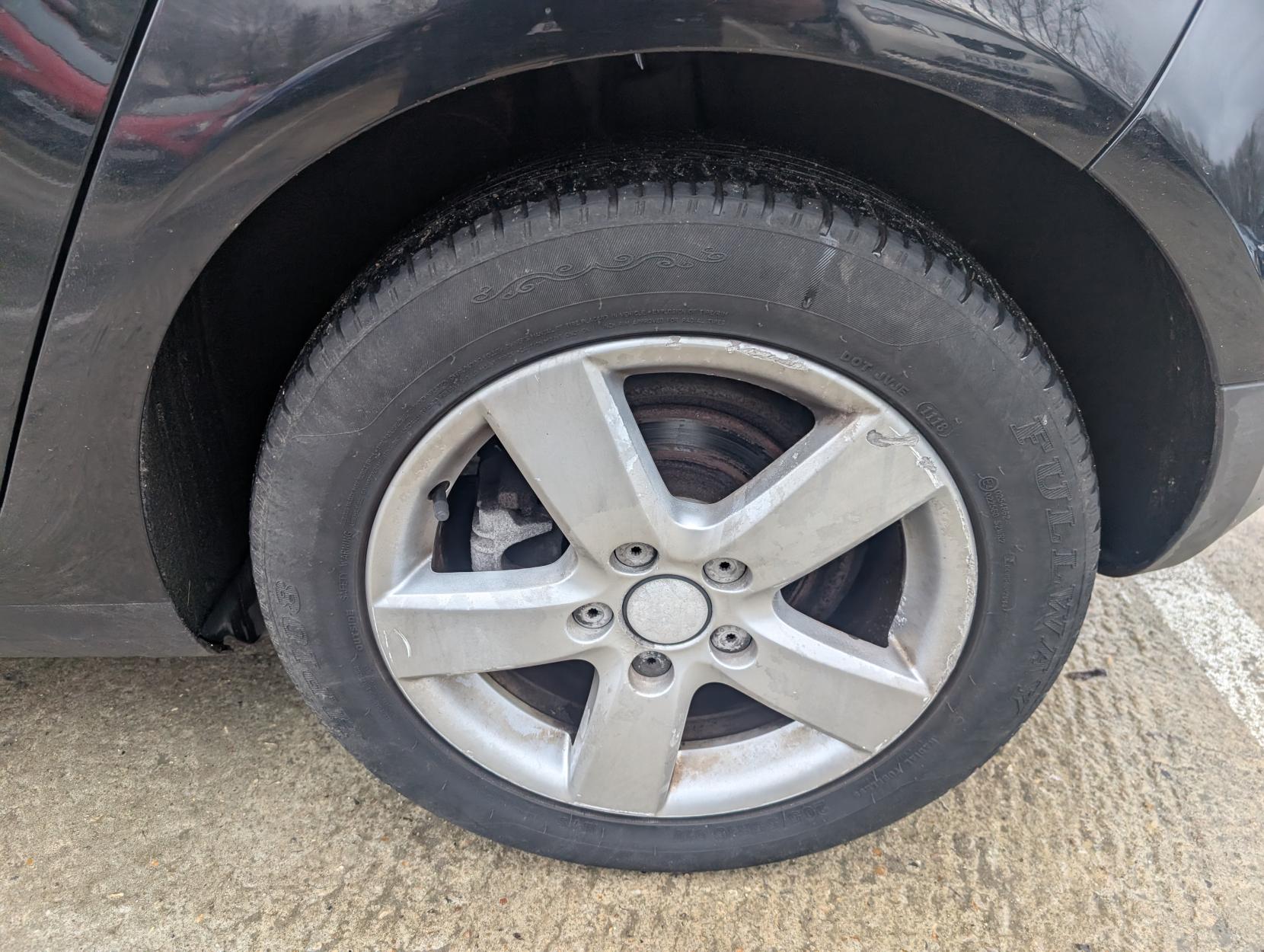 Volkswagen Golf 1.9 TDI Sport Hatchback 5dr Diesel Manual (143 g/km, 103 bhp)