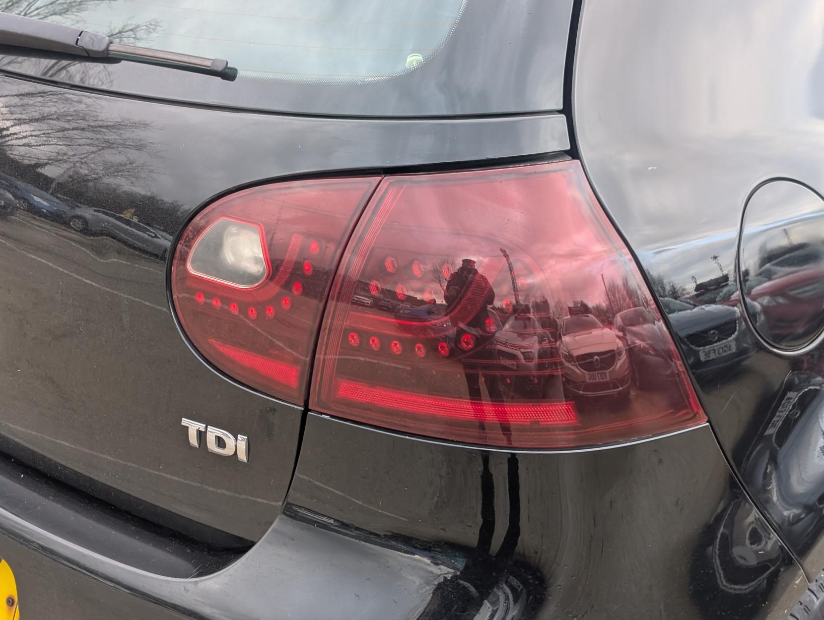 Volkswagen Golf 1.9 TDI Sport Hatchback 5dr Diesel Manual (143 g/km, 103 bhp)