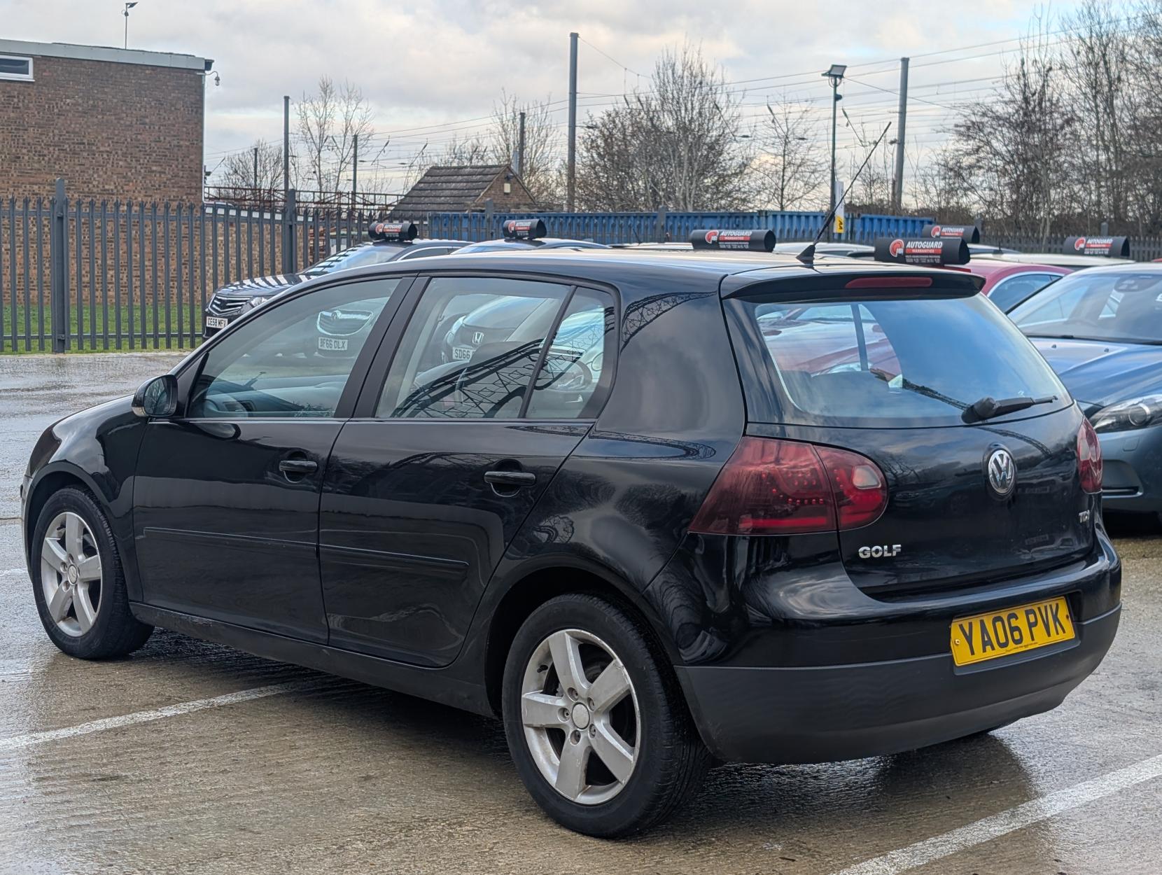 Volkswagen Golf 1.9 TDI Sport Hatchback 5dr Diesel Manual (143 g/km, 103 bhp)