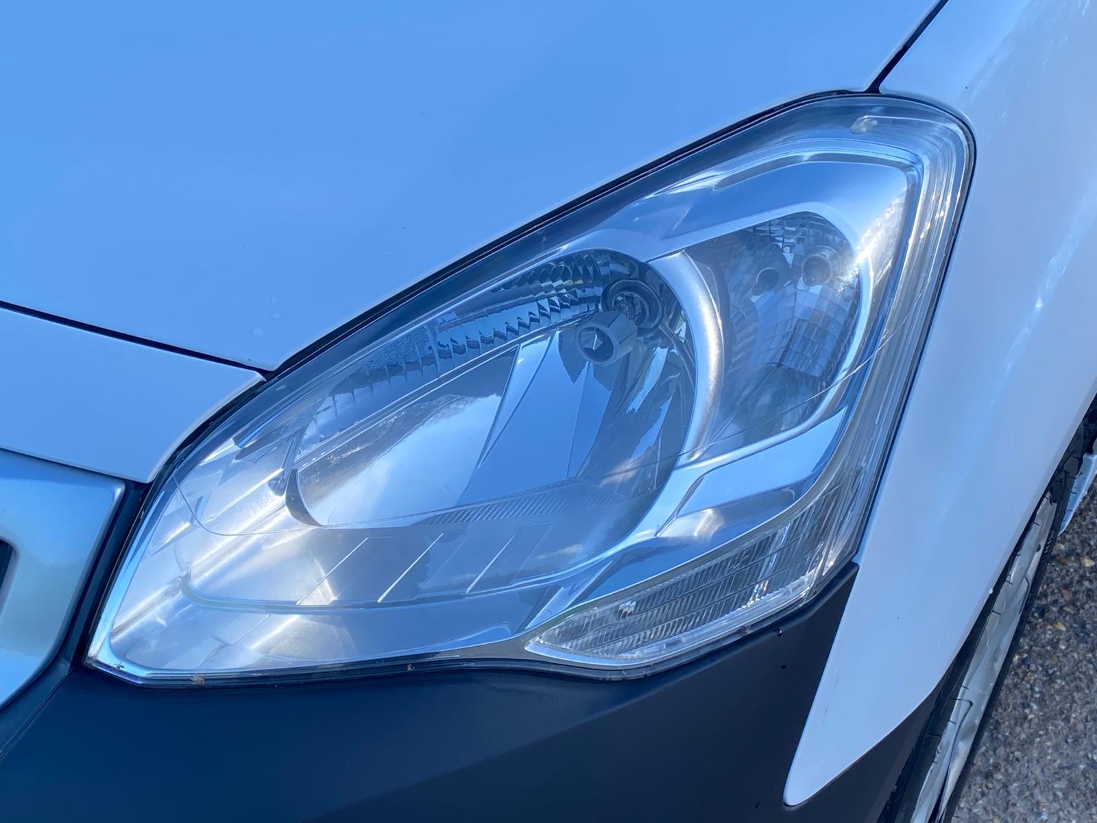 Peugeot Partner 1.6 BlueHDi 854 Professional Panel Van 5dr Diesel Manual L1 (112 g/km, 97.64 bhp)