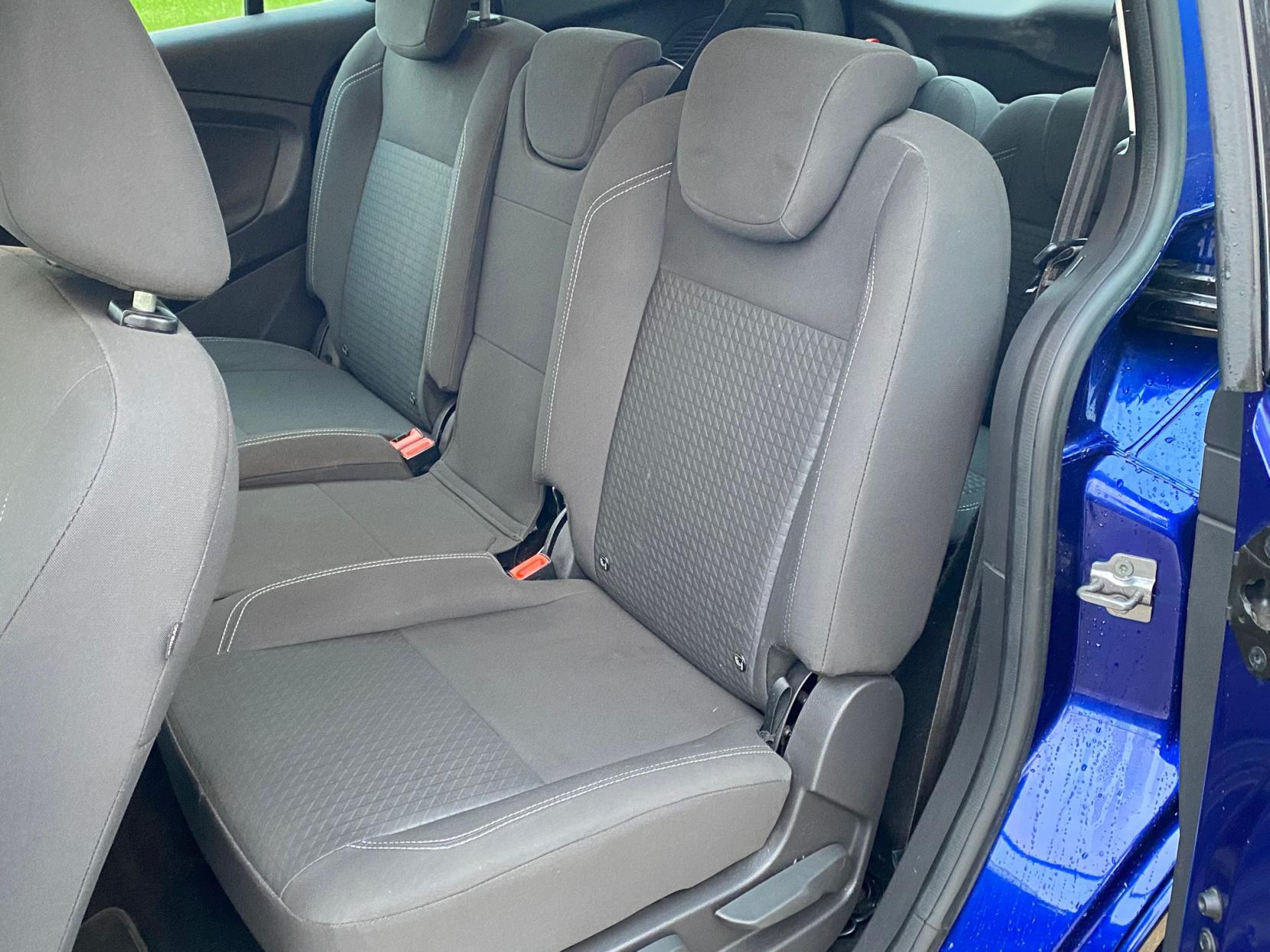 Ford Grand C-Max 1.5 TDCi Zetec MPV 5dr Diesel Manual Euro 6 (s/s) (120 ps)